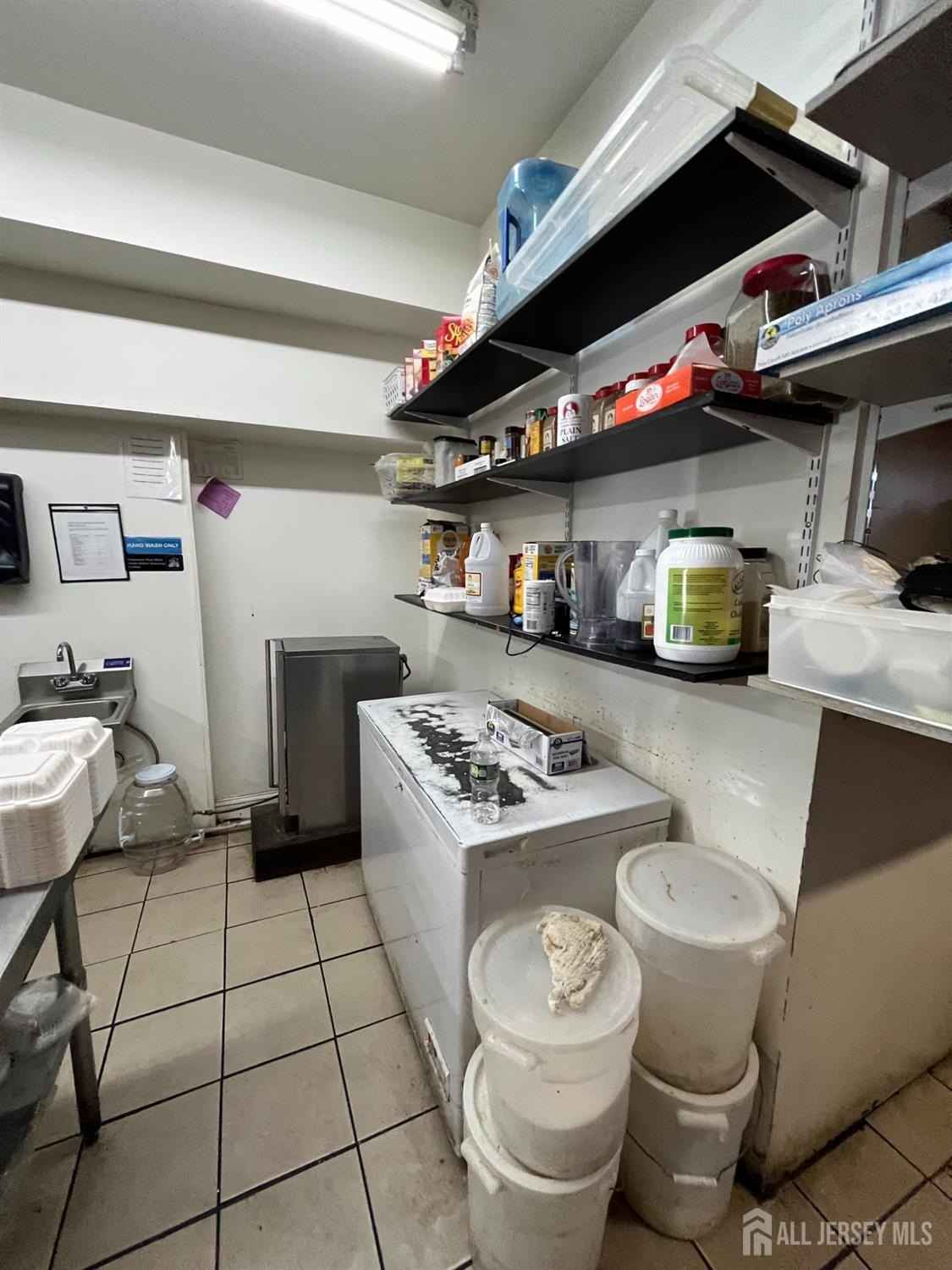 1506 Roosevelt Ave Unit 1506  