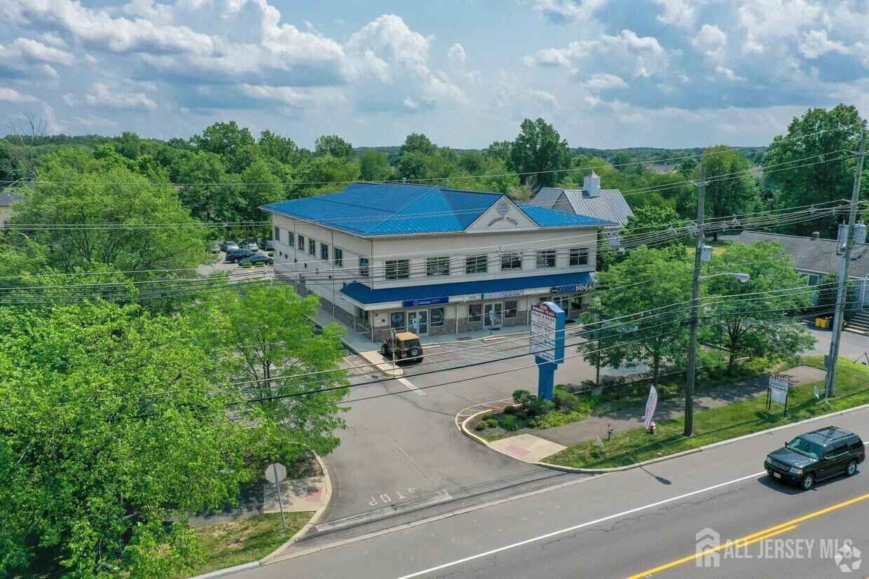 3146 State Route 27 Hwy  