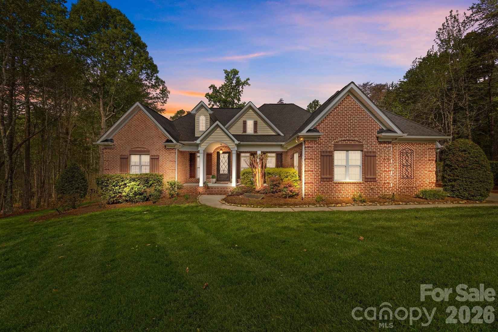 3143 James Plantation Dr  