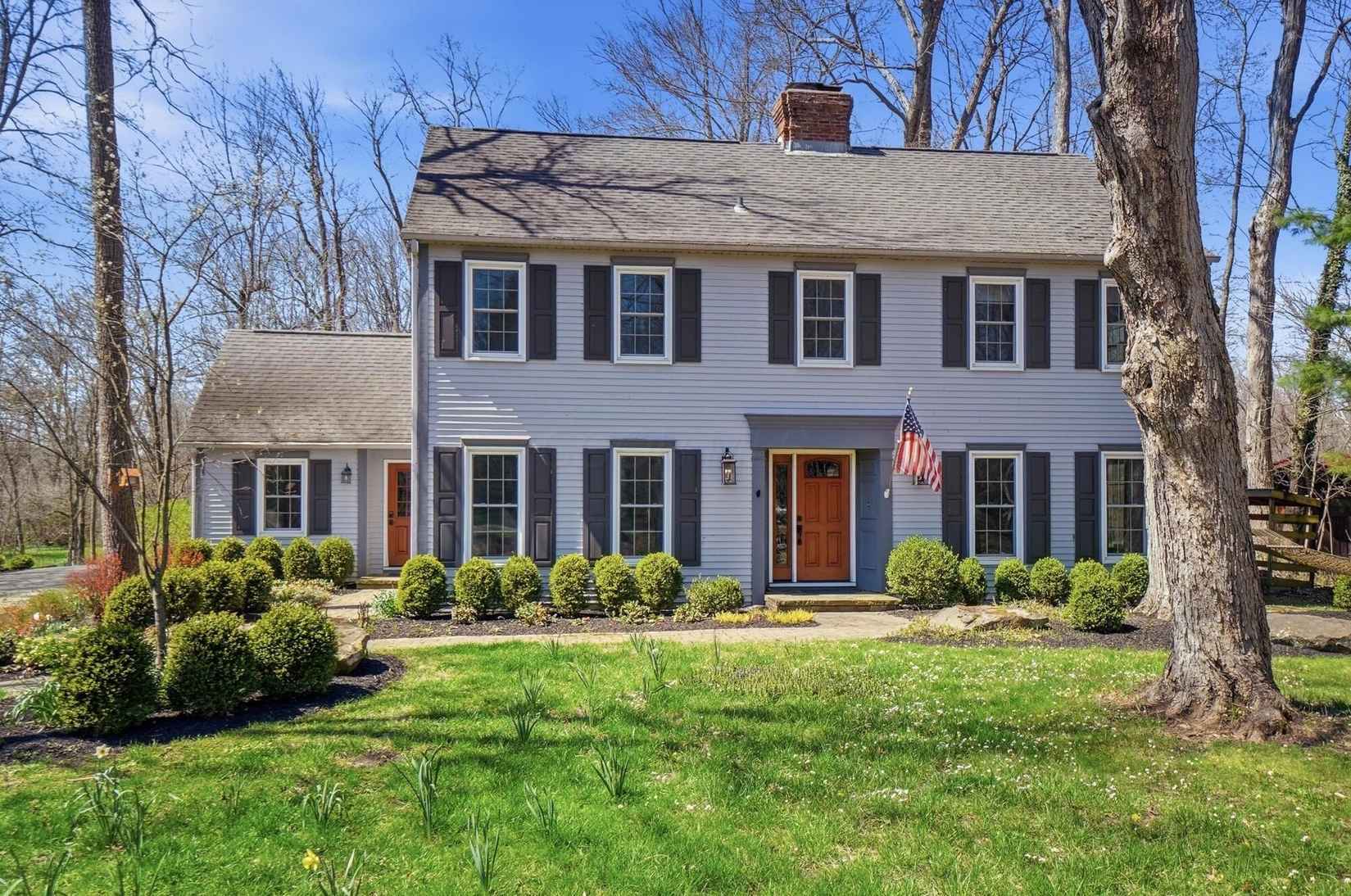 19 Beechtree Ln  