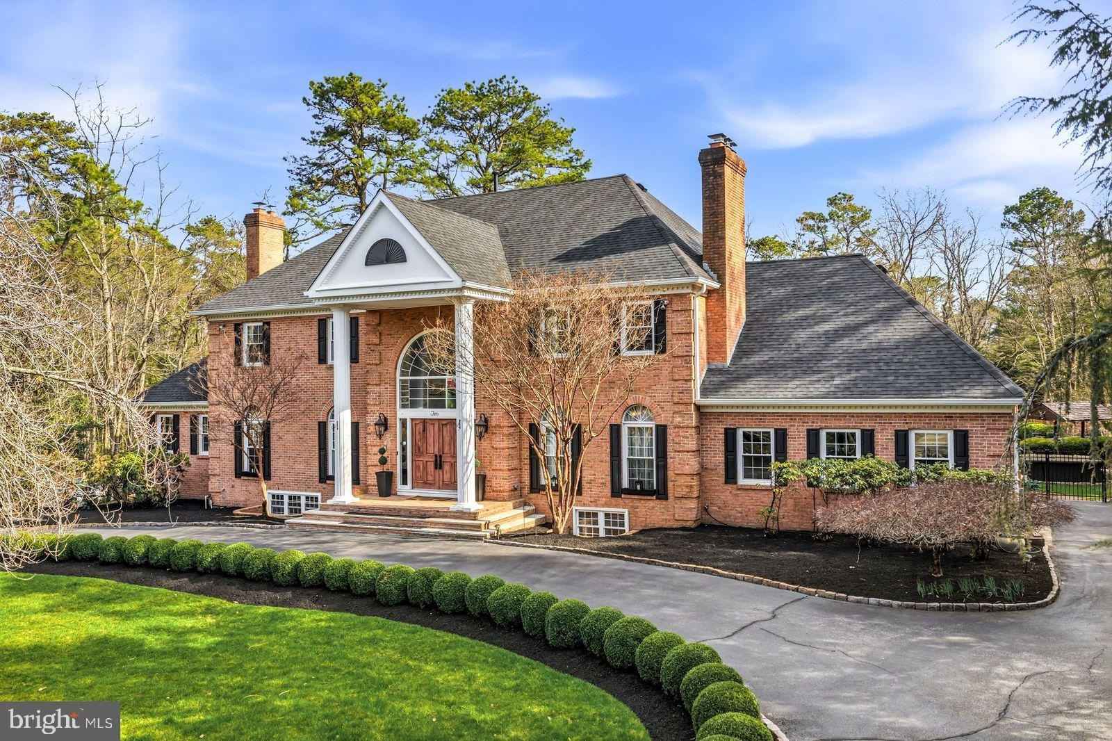 2 Teaberry Dr  
