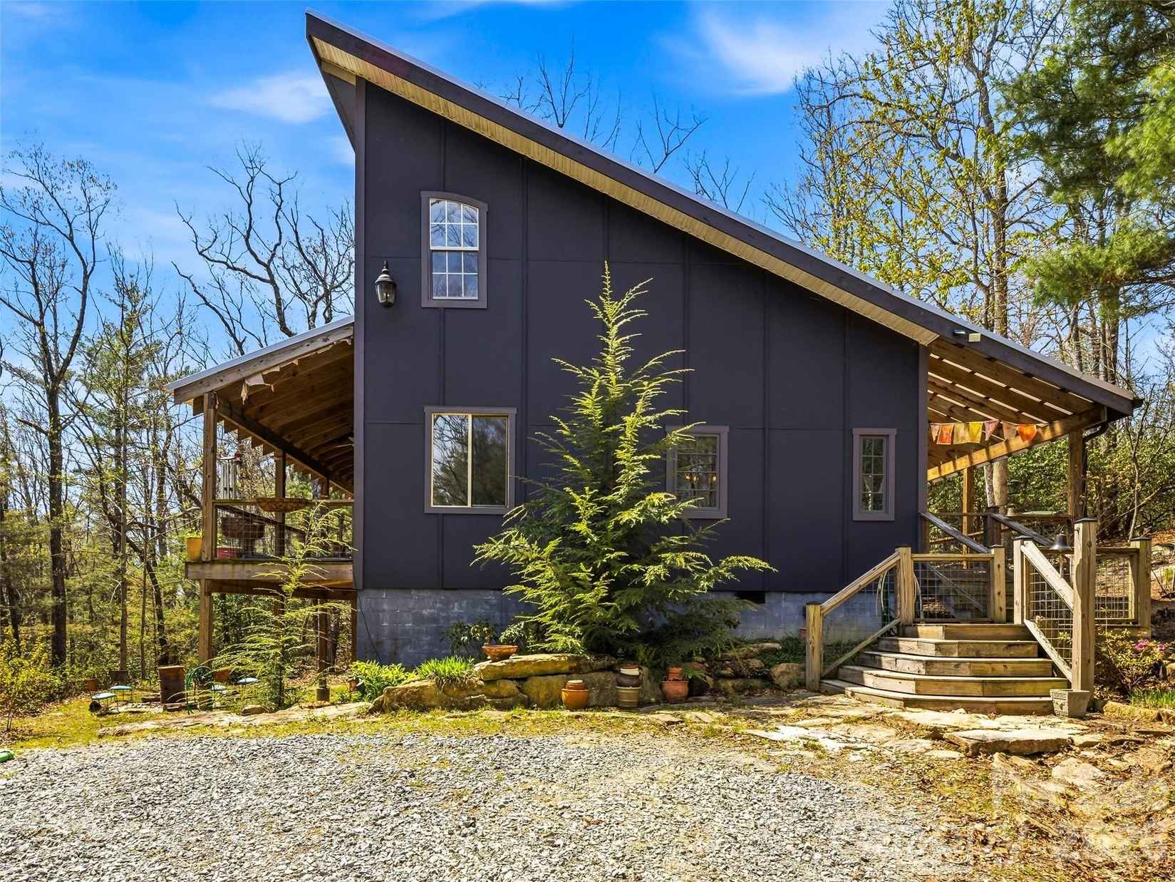 50 Dogwood Cir  