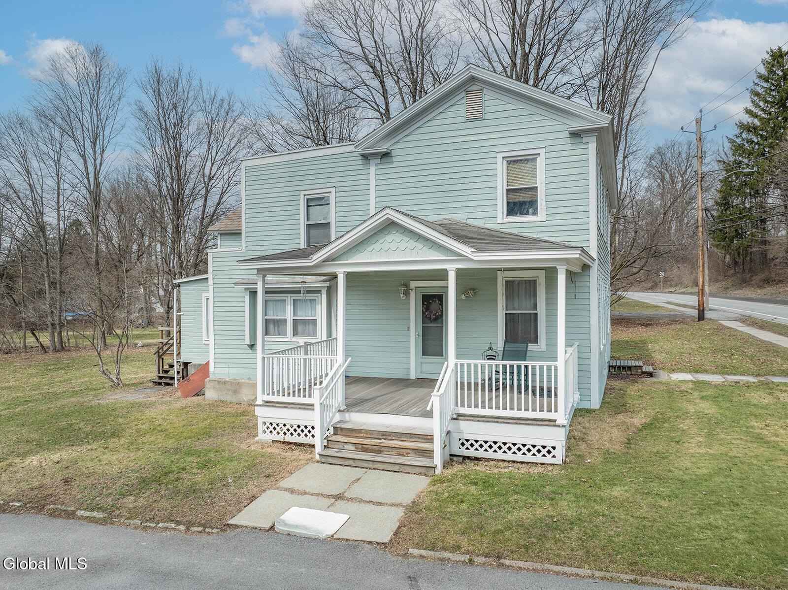 123 S Main St  