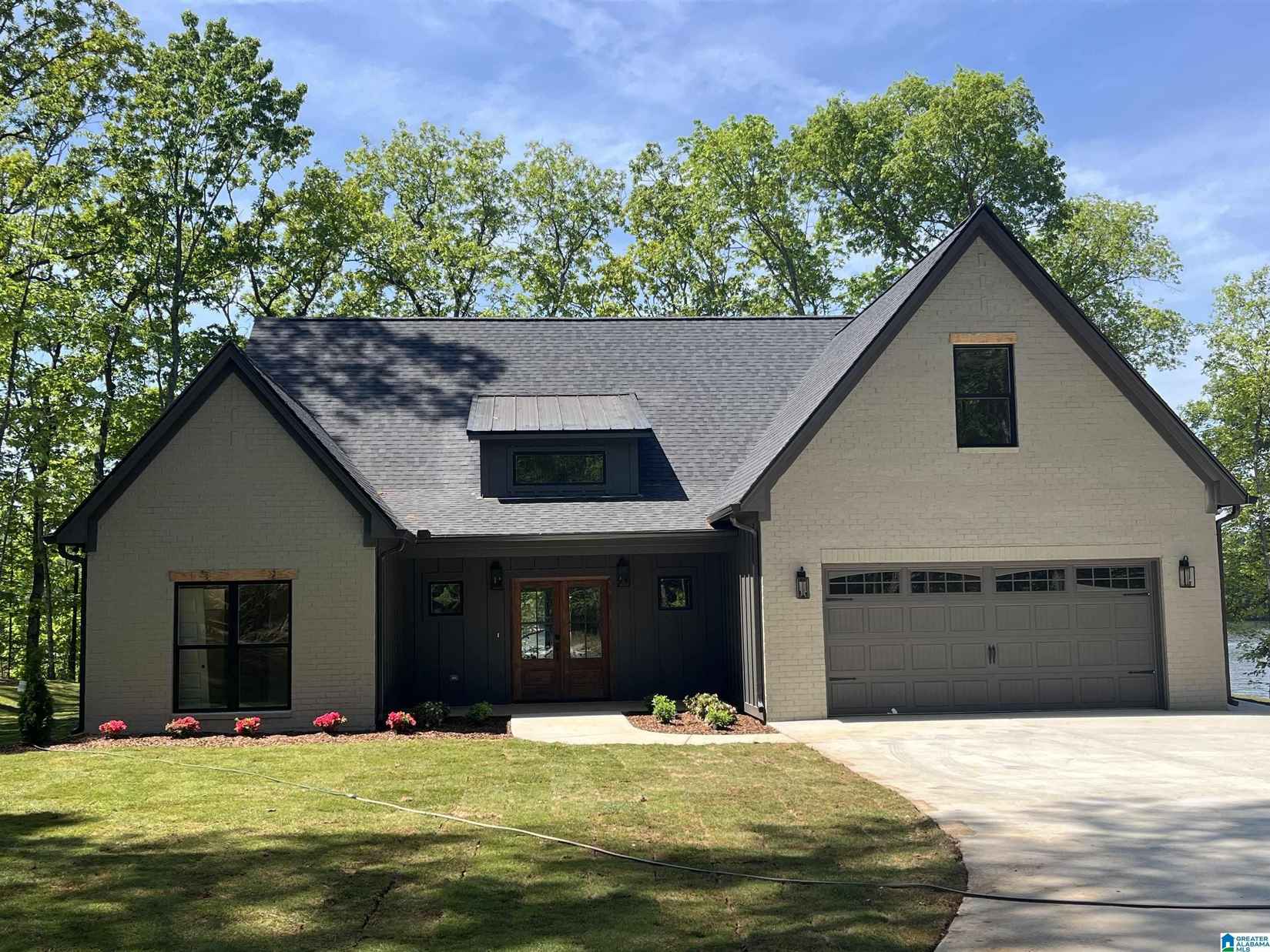 755 BLUE Riv Dr  