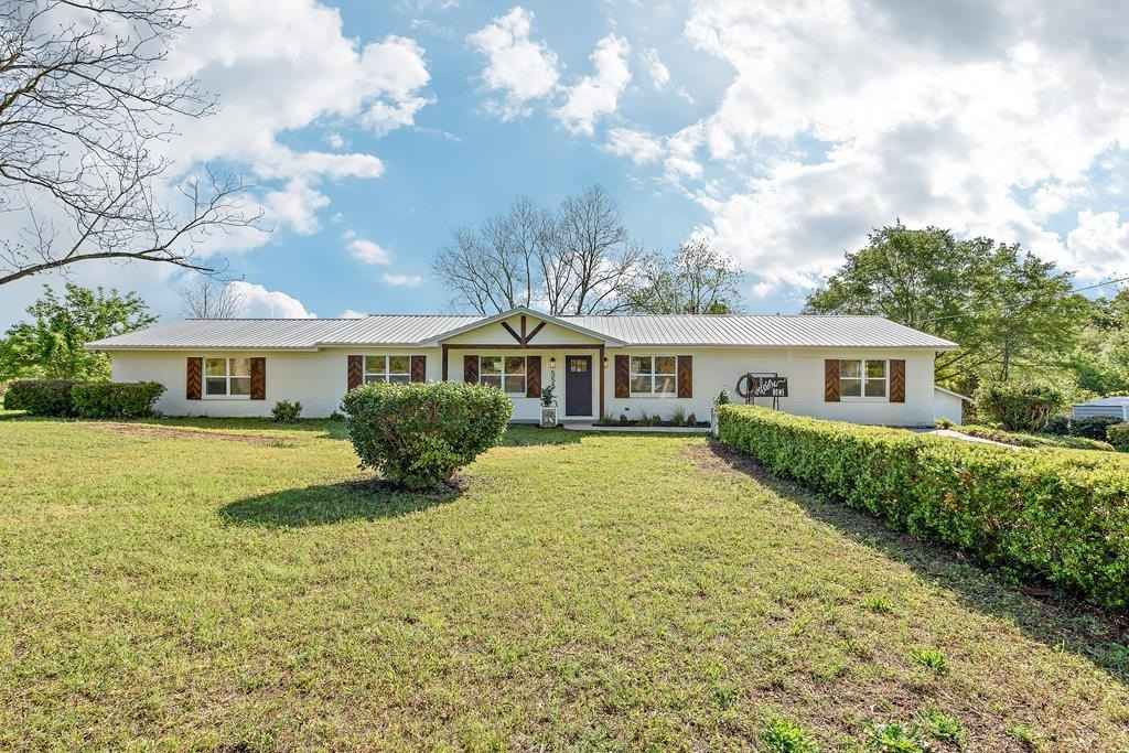 553 Iris Rd  
