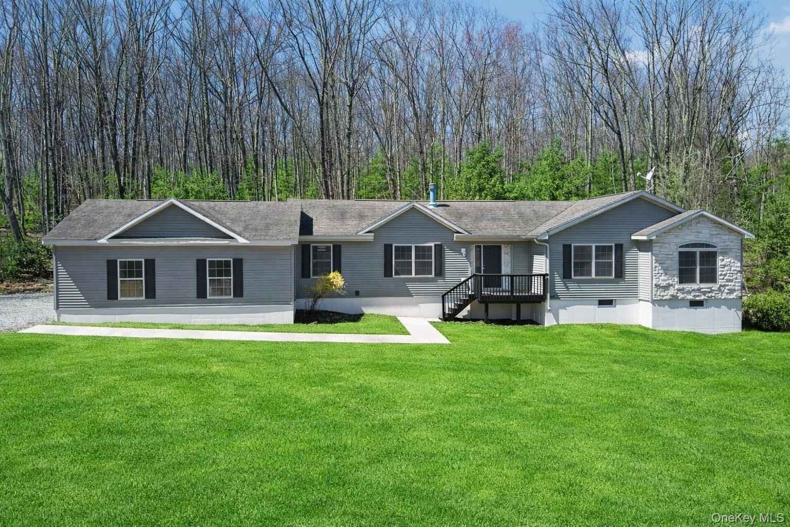 768 Forestburgh Rd  