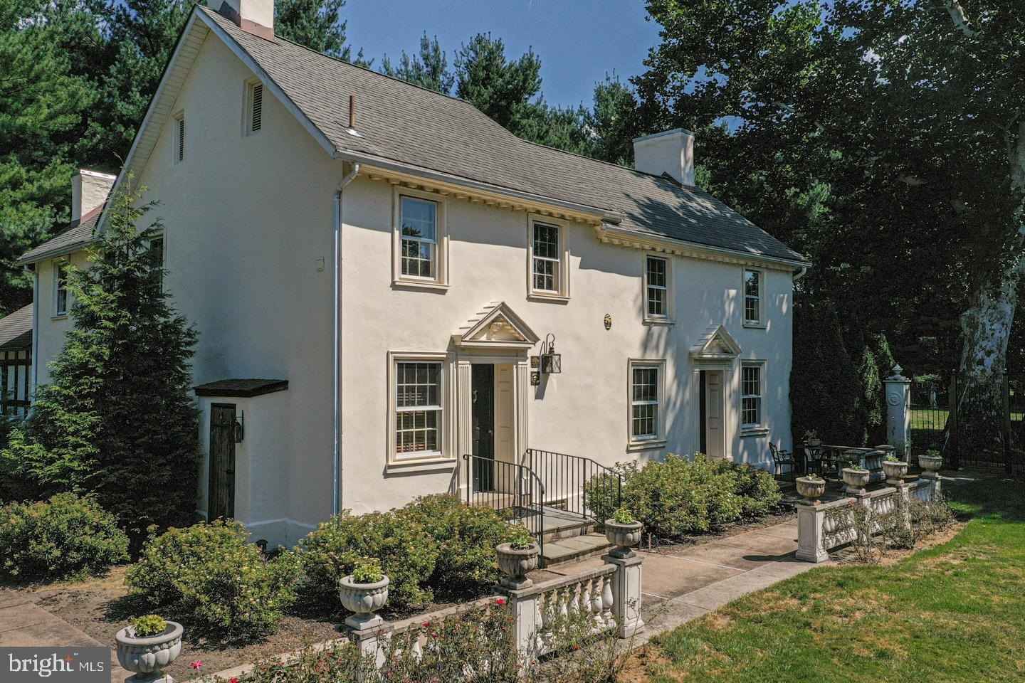 1224 TAYLORSVILLE Rd  