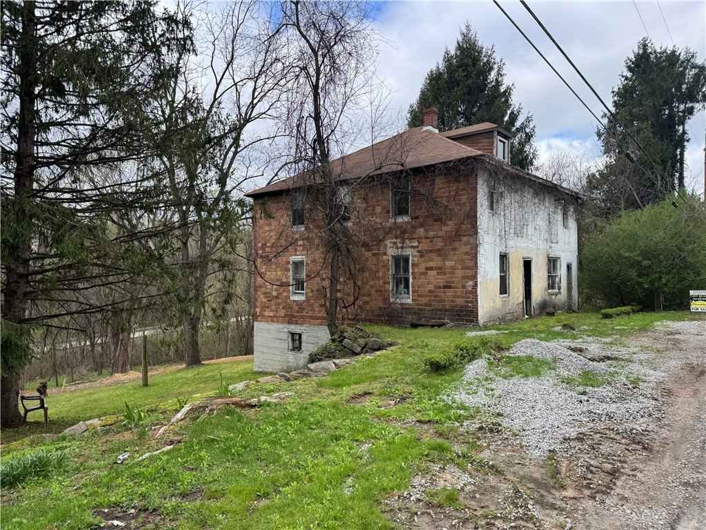 647 Filbert Hts  