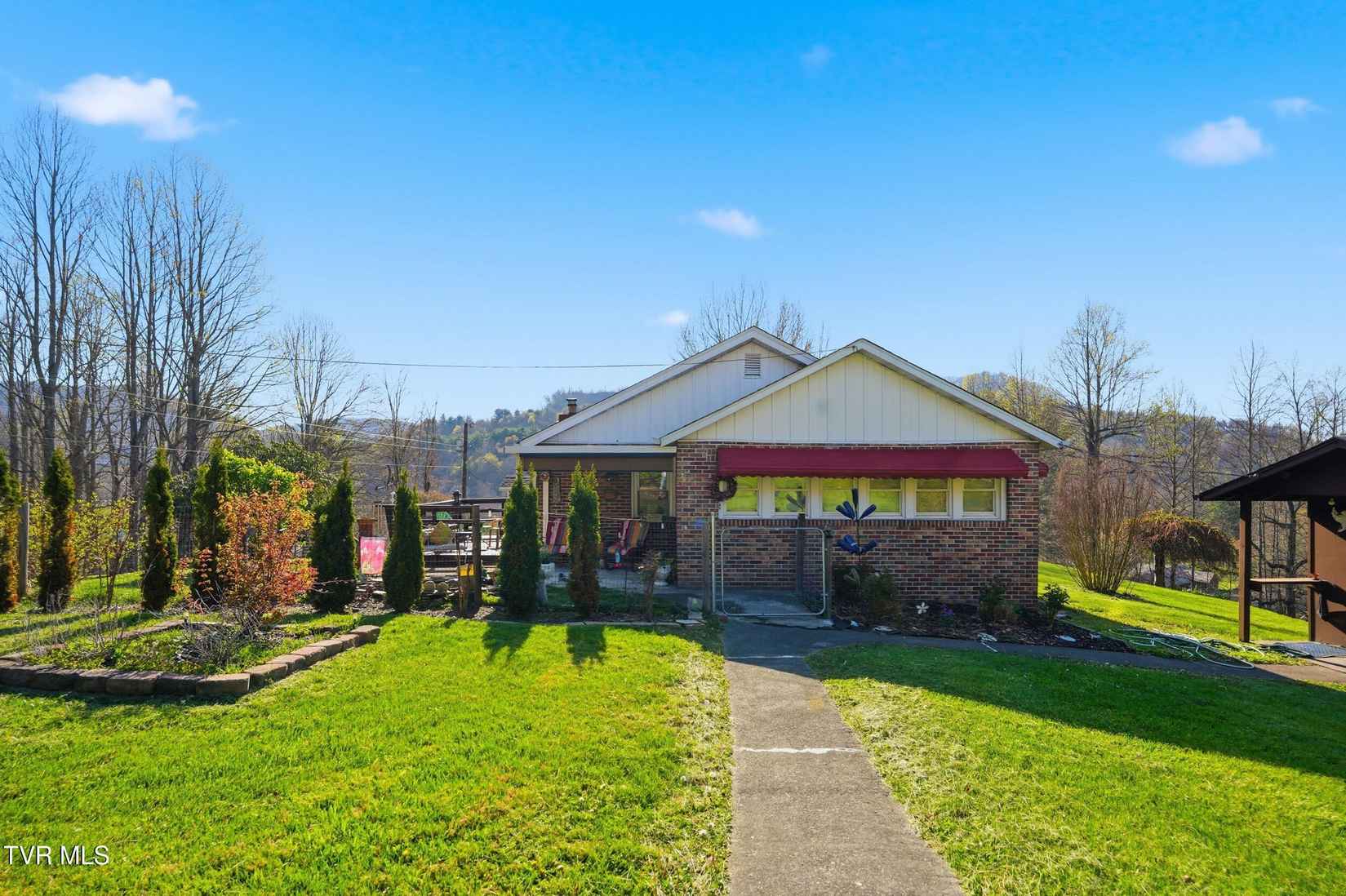 5422 Penwood Dr  