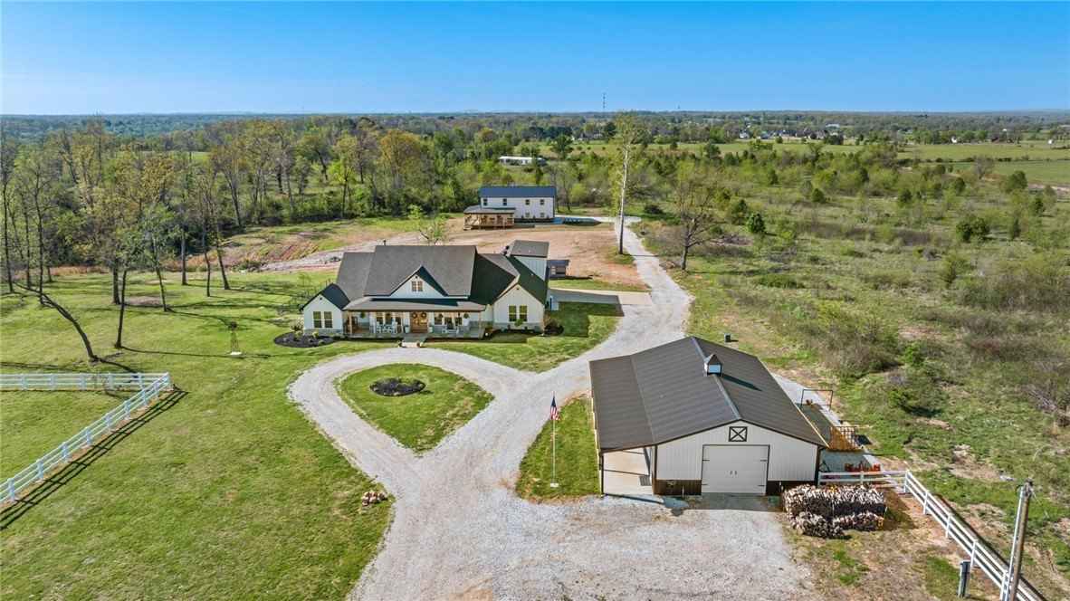 717 Evening Star Rd  