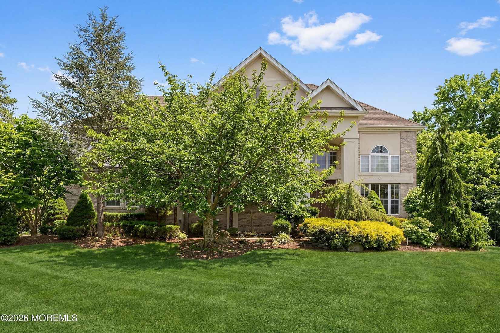17 Meadow Run Ct  