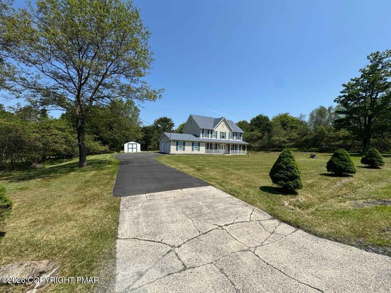 2005 Palisades Dr  