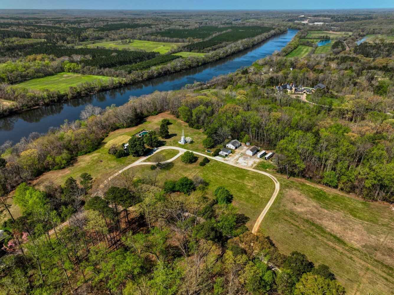 220 Vinita Cir  