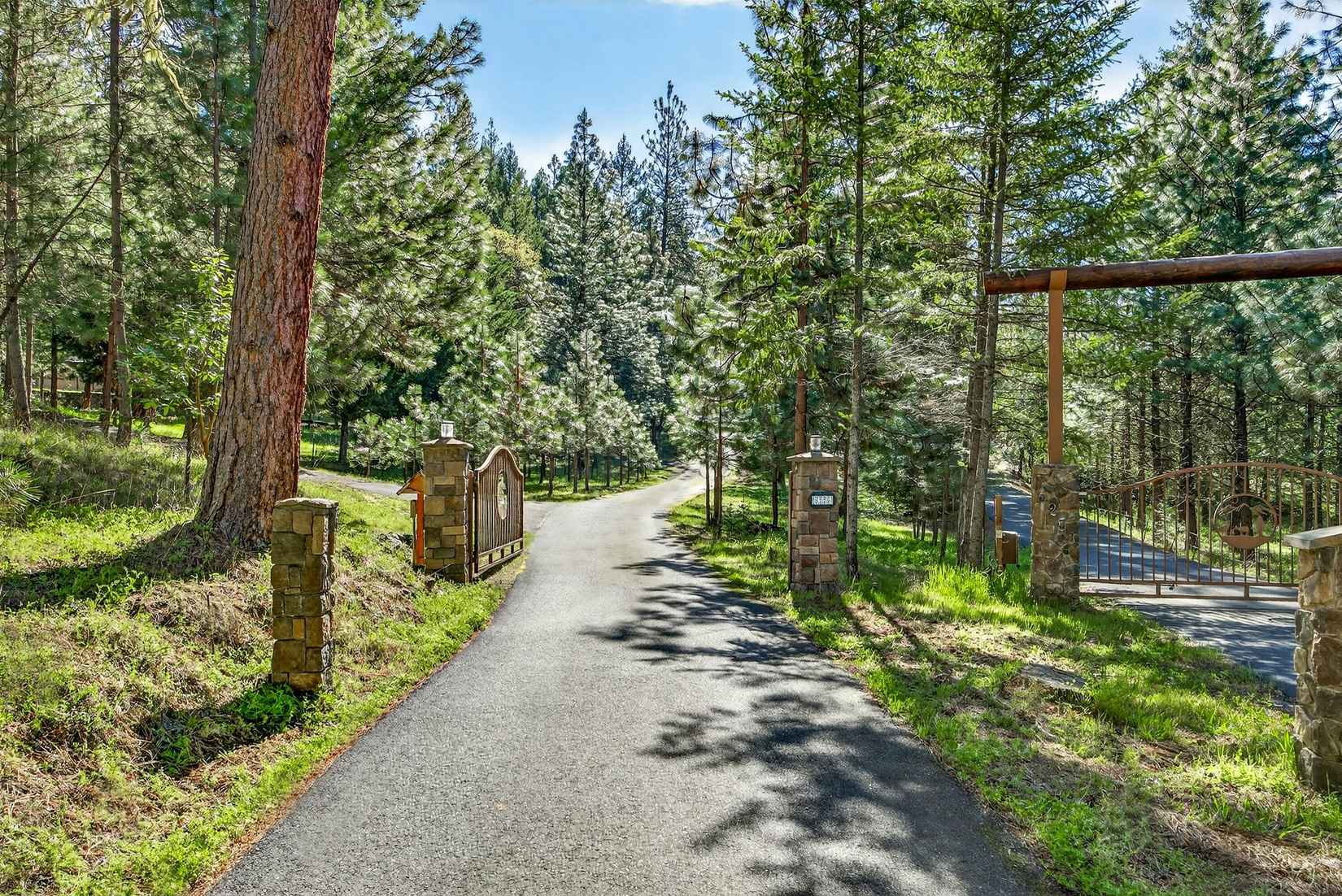 5225 Sterling Creek Rd  