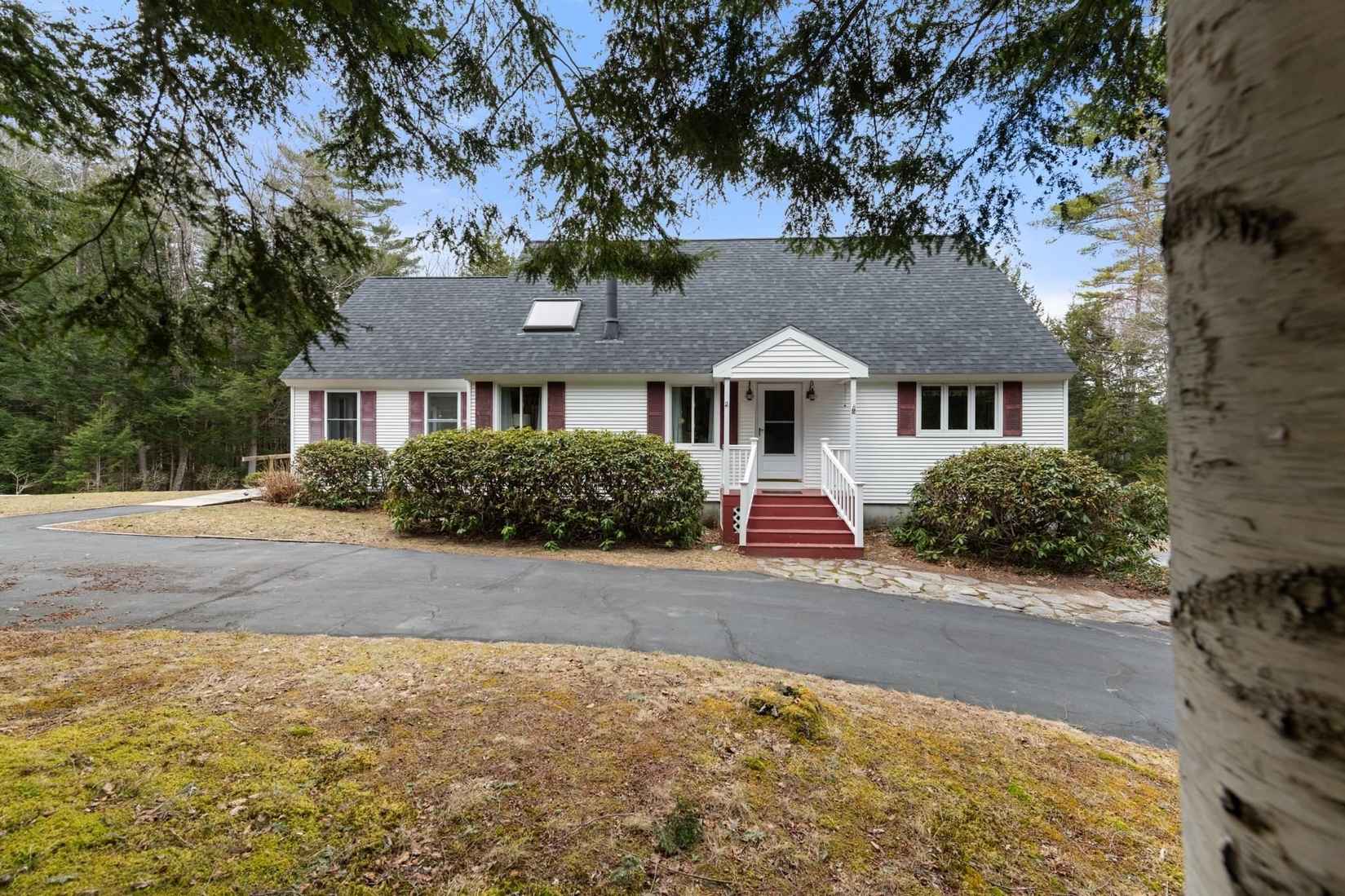 126 Hobart Hl Rd  
