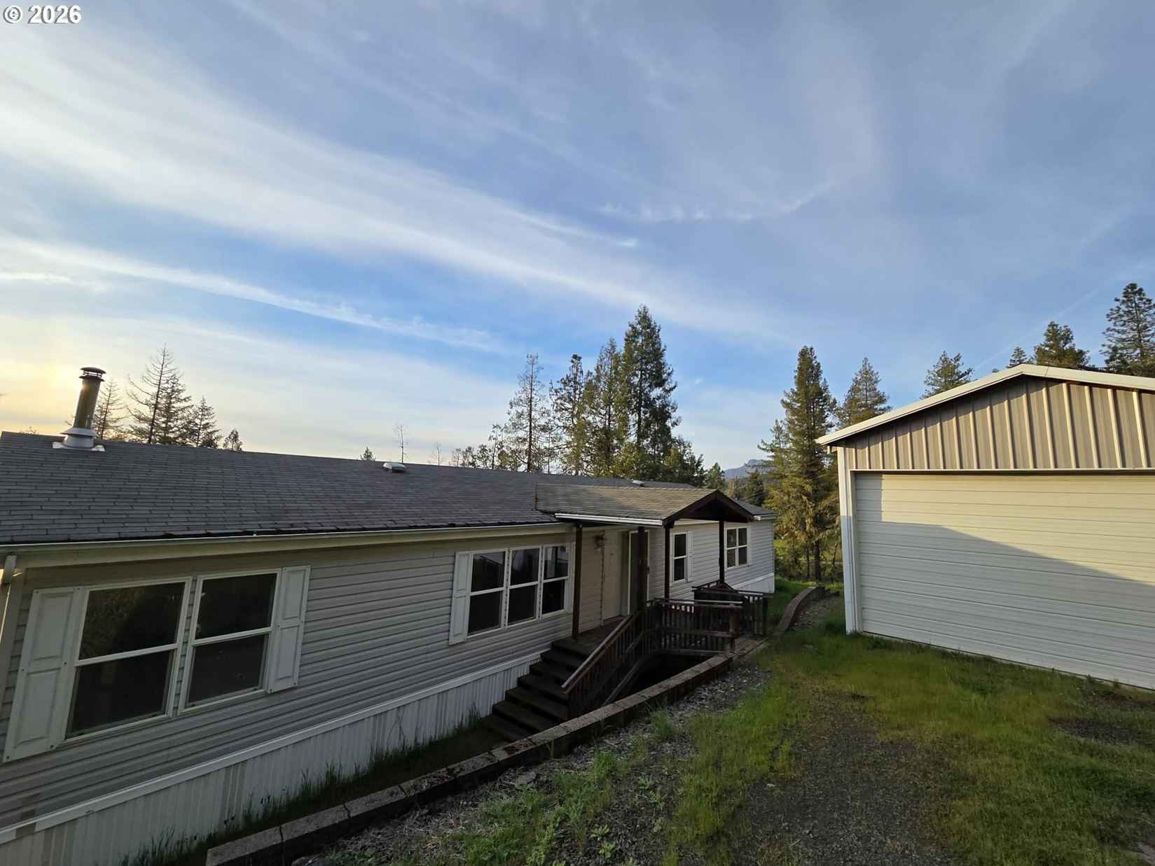 781 PINE RIDGE Dr  