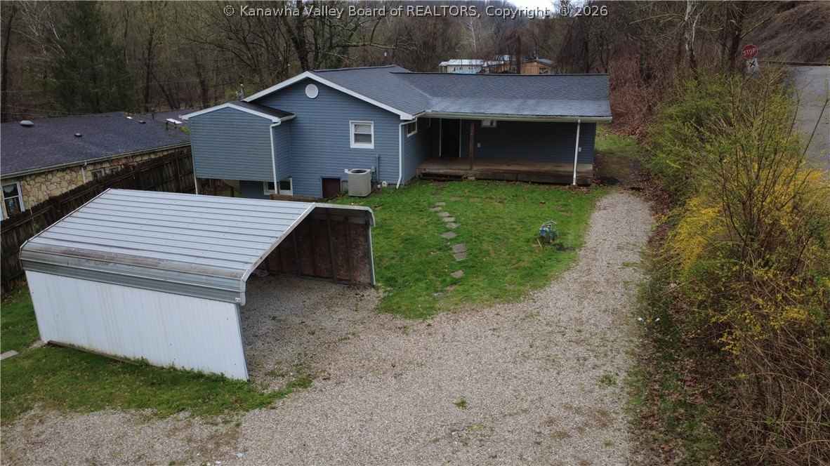 989 Walkers Br Rd  