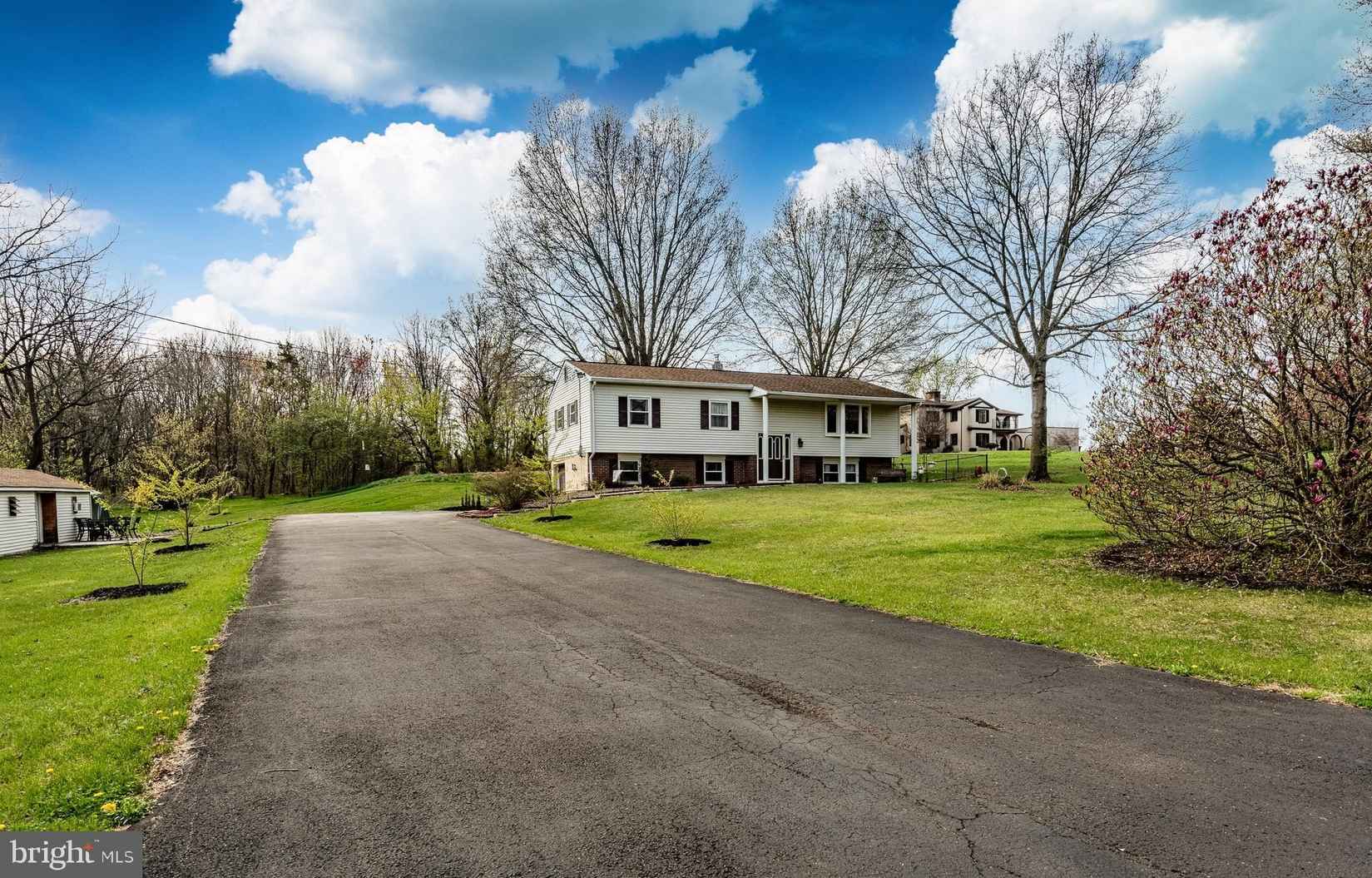 36 SUNSET Rd  