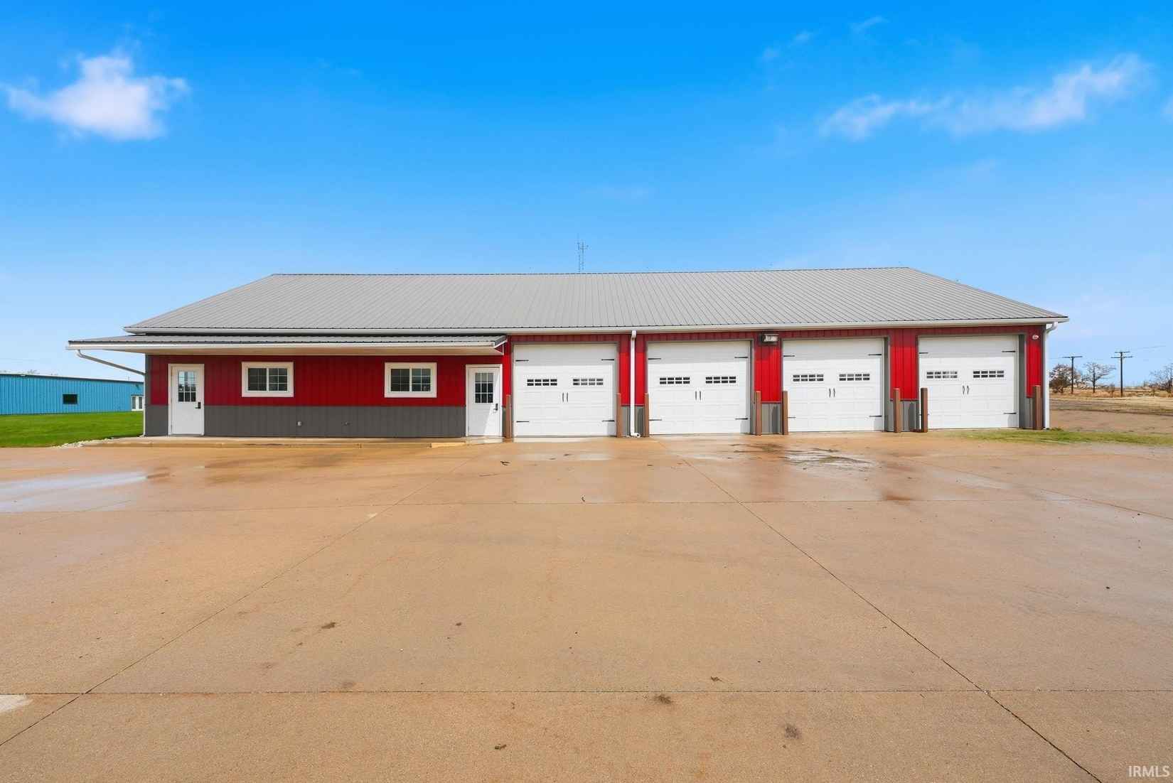 135 E Brown Dr  