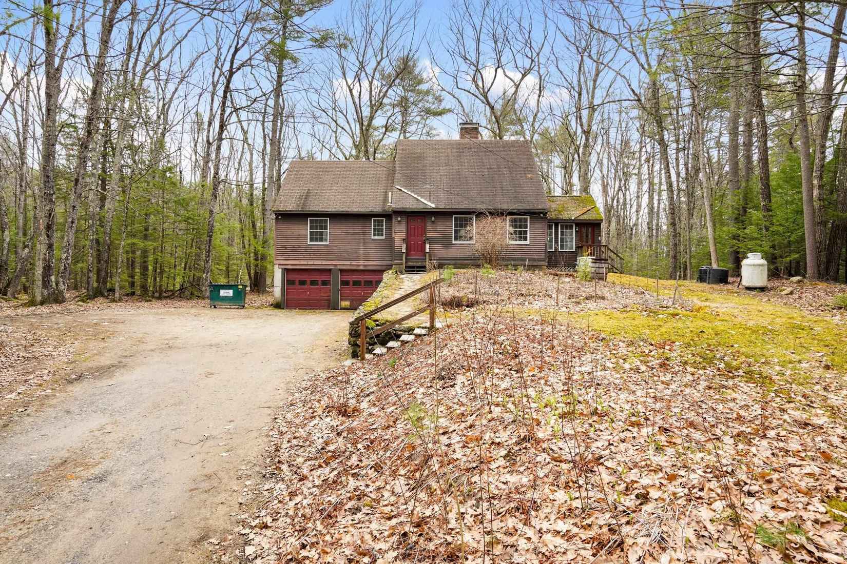 220 Riverdale Rd  