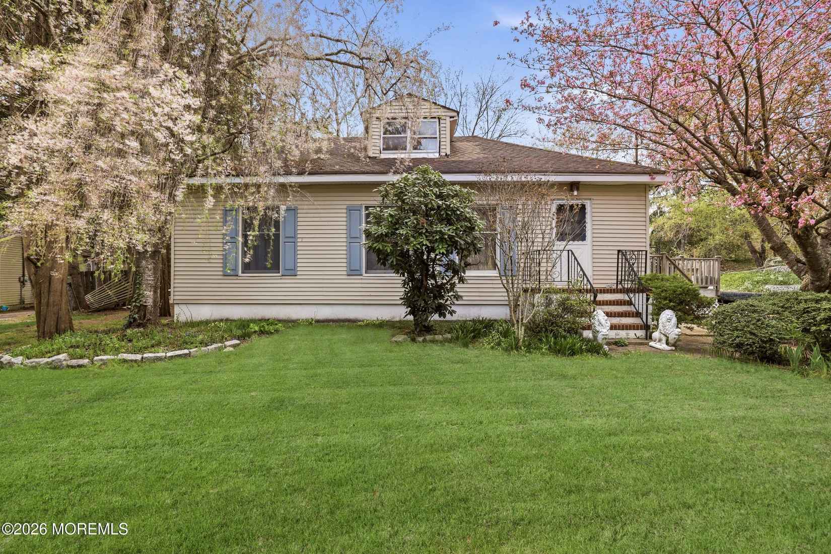 376 Cook Rd  