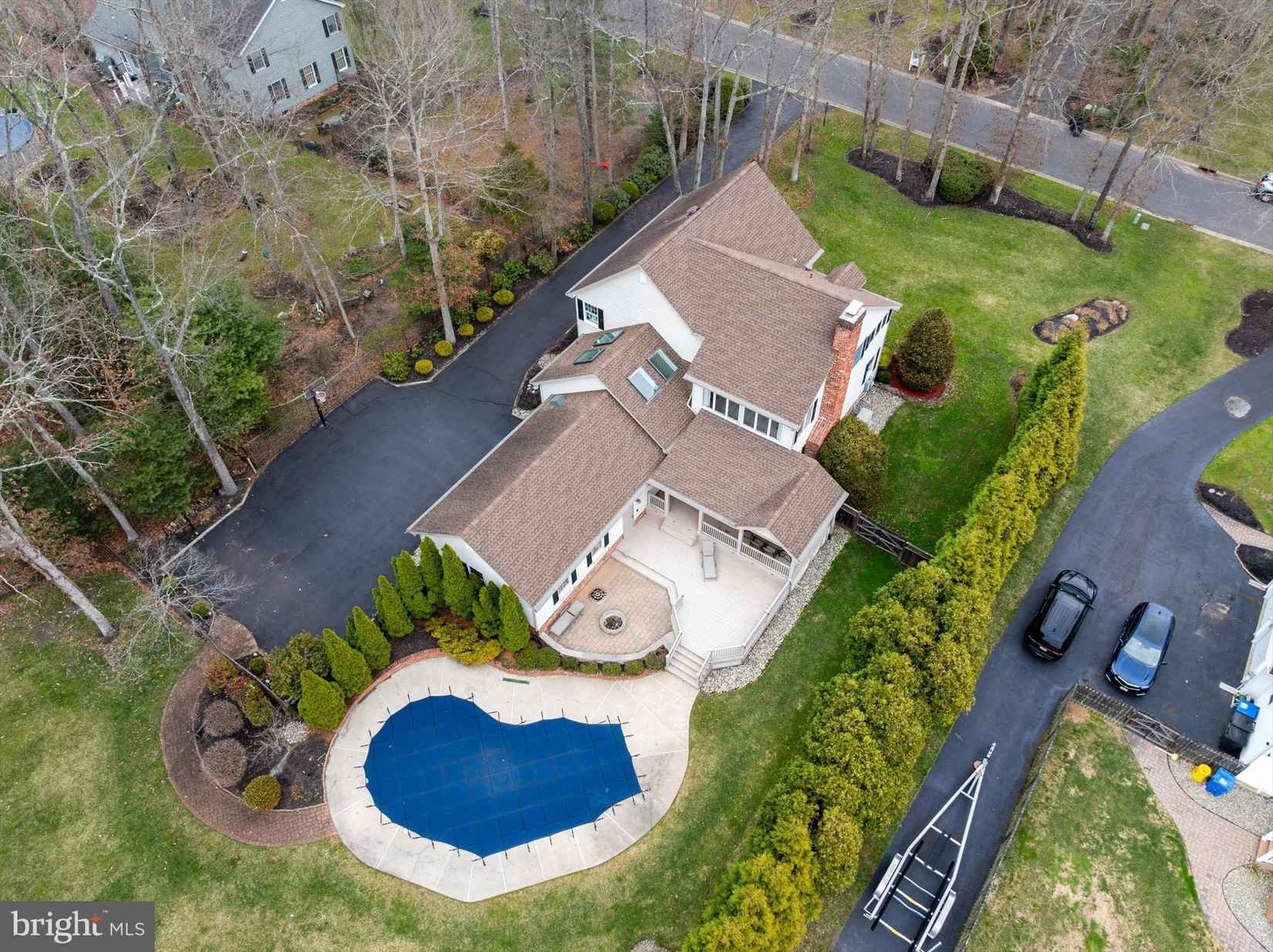 54 Meetinghouse Ct  