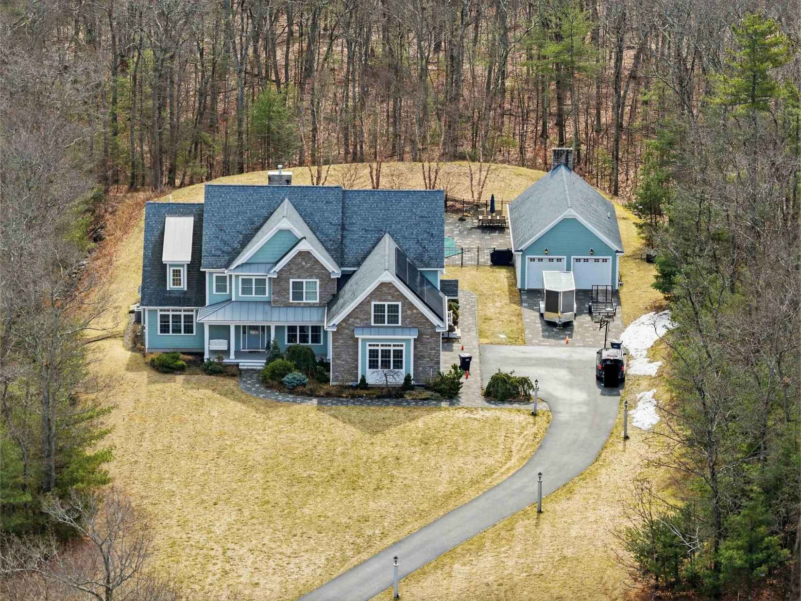 5 Ryan Farm Rd  