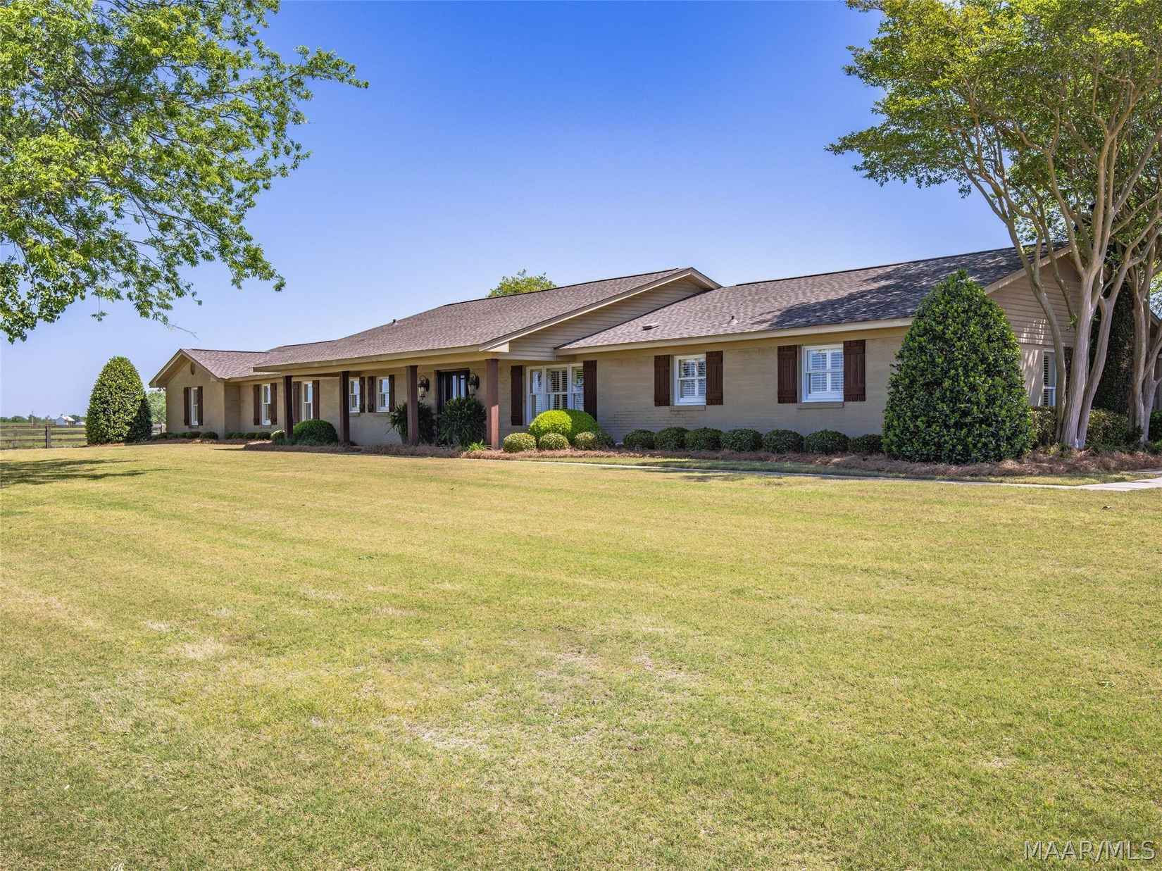 5610 Trotman Dr  