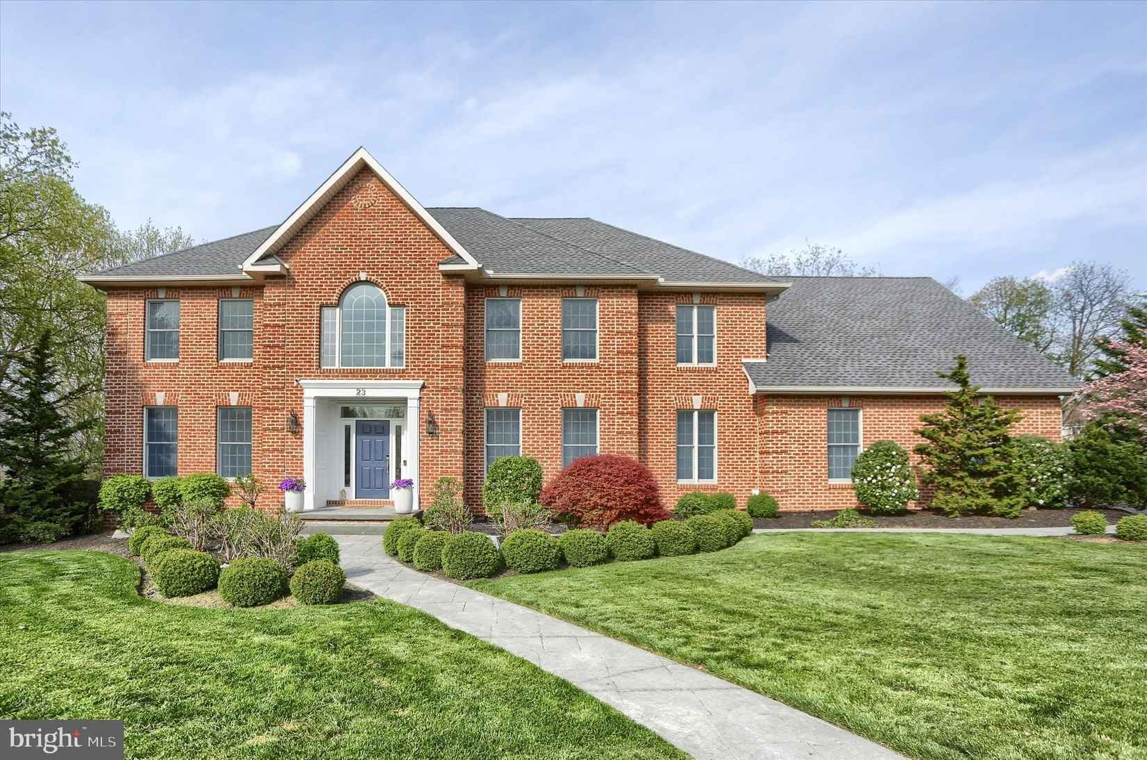 23 Emlyn Ln  