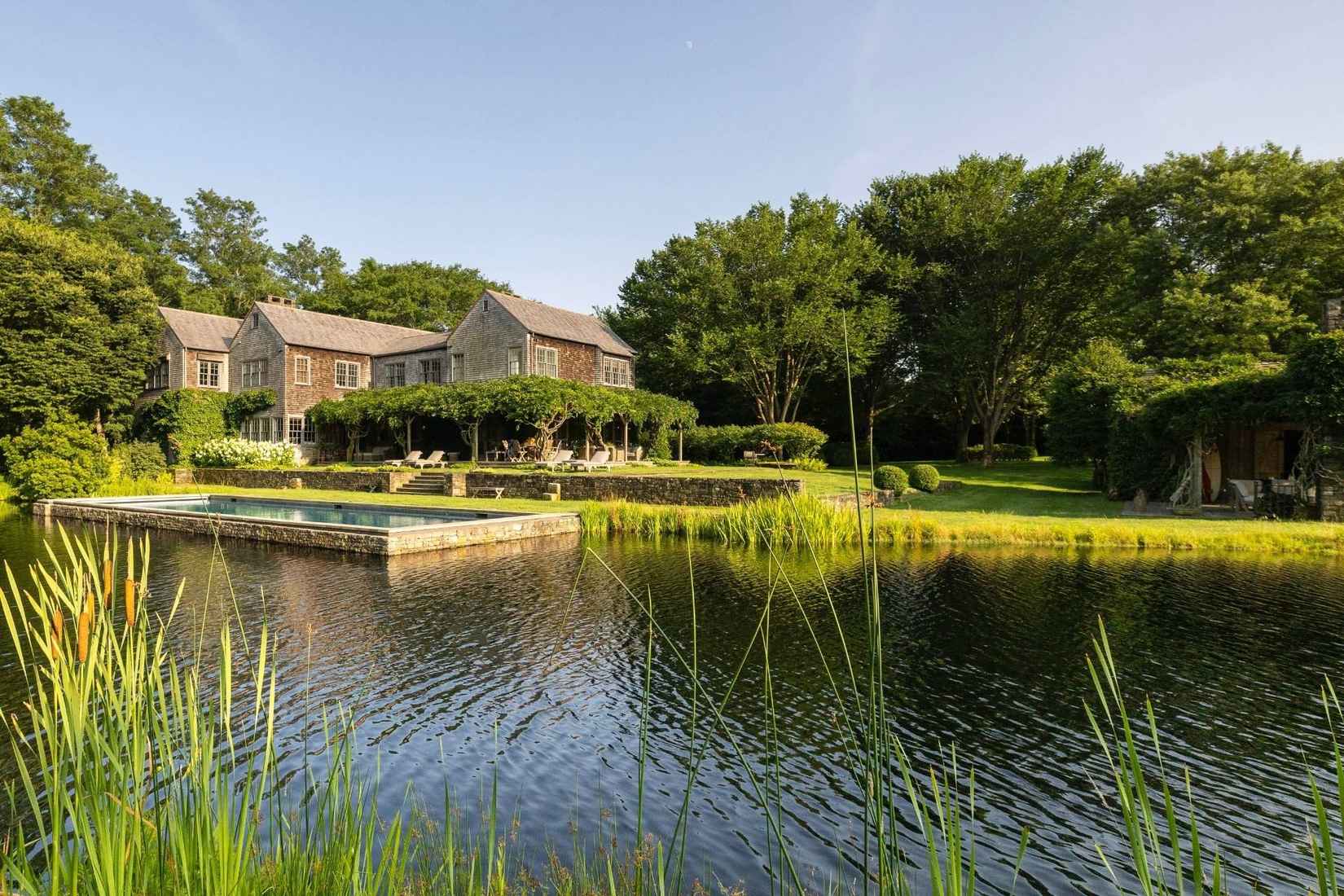 266 300 Sagaponack Rd  