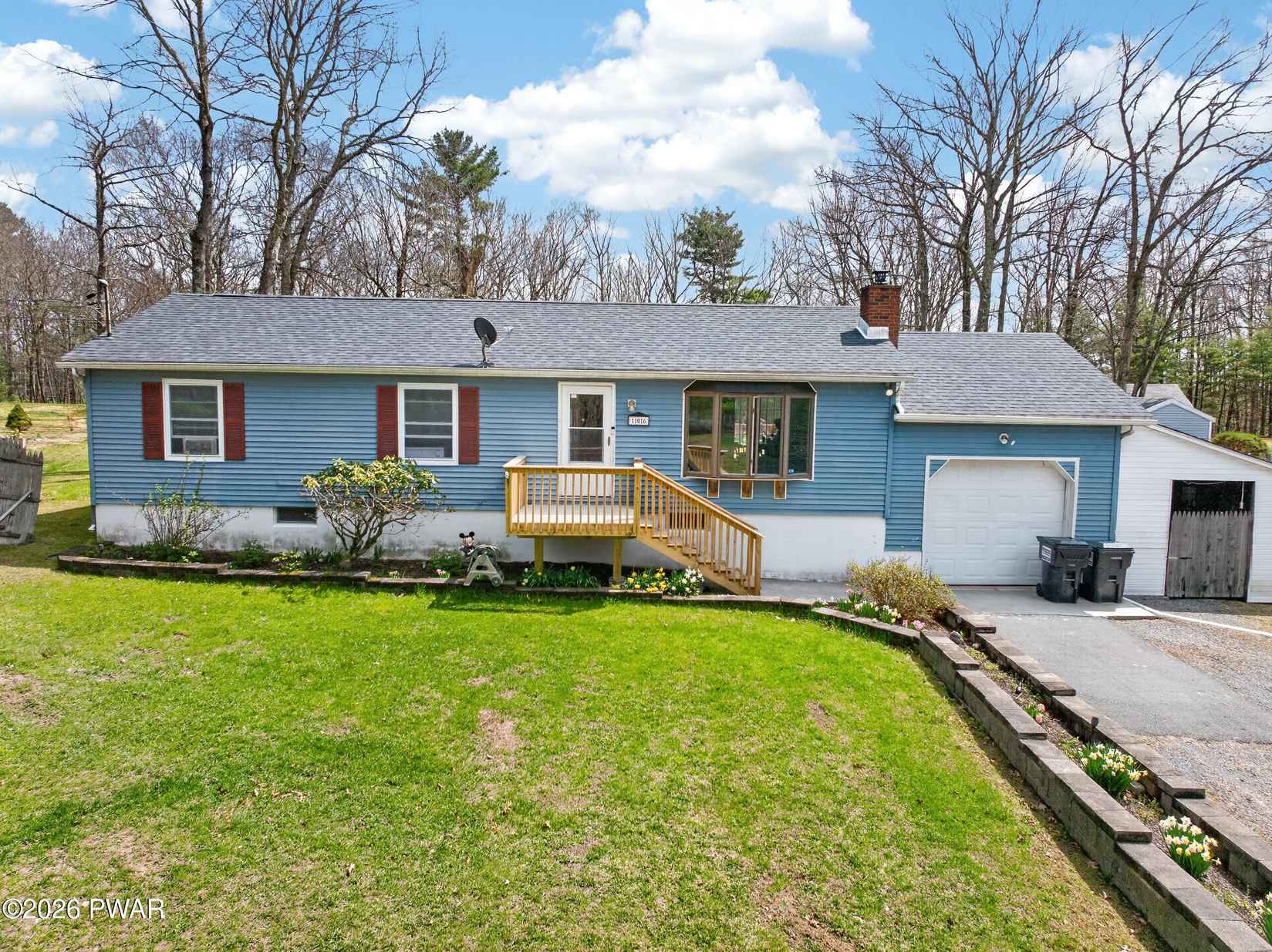 106 Woodland Ct  