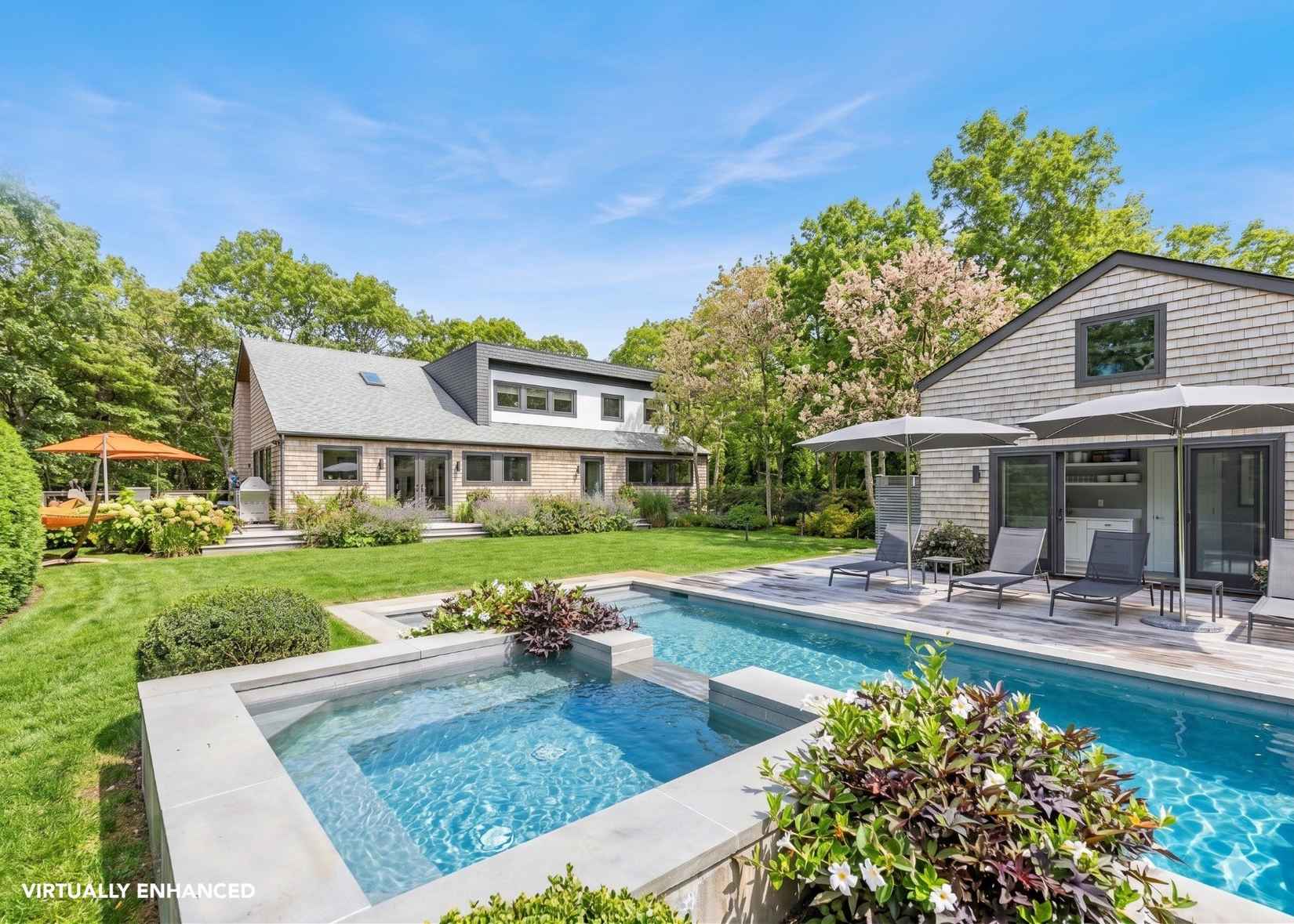 78 Round Pond Ln  