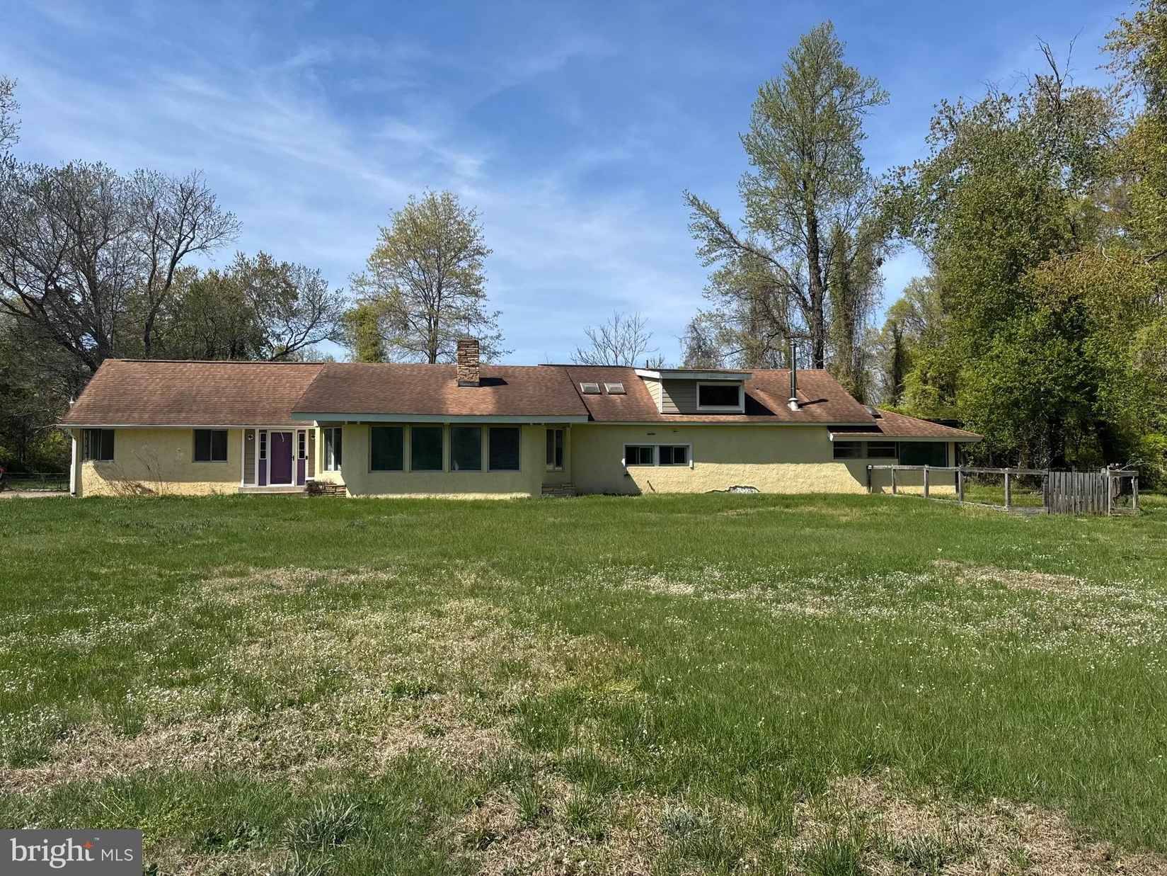 7019 SHERIDONNA Ln  