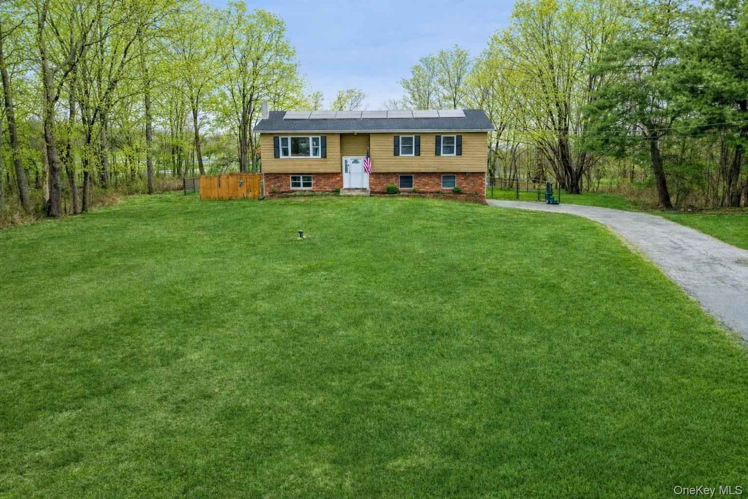 22 Valkill Dr  
