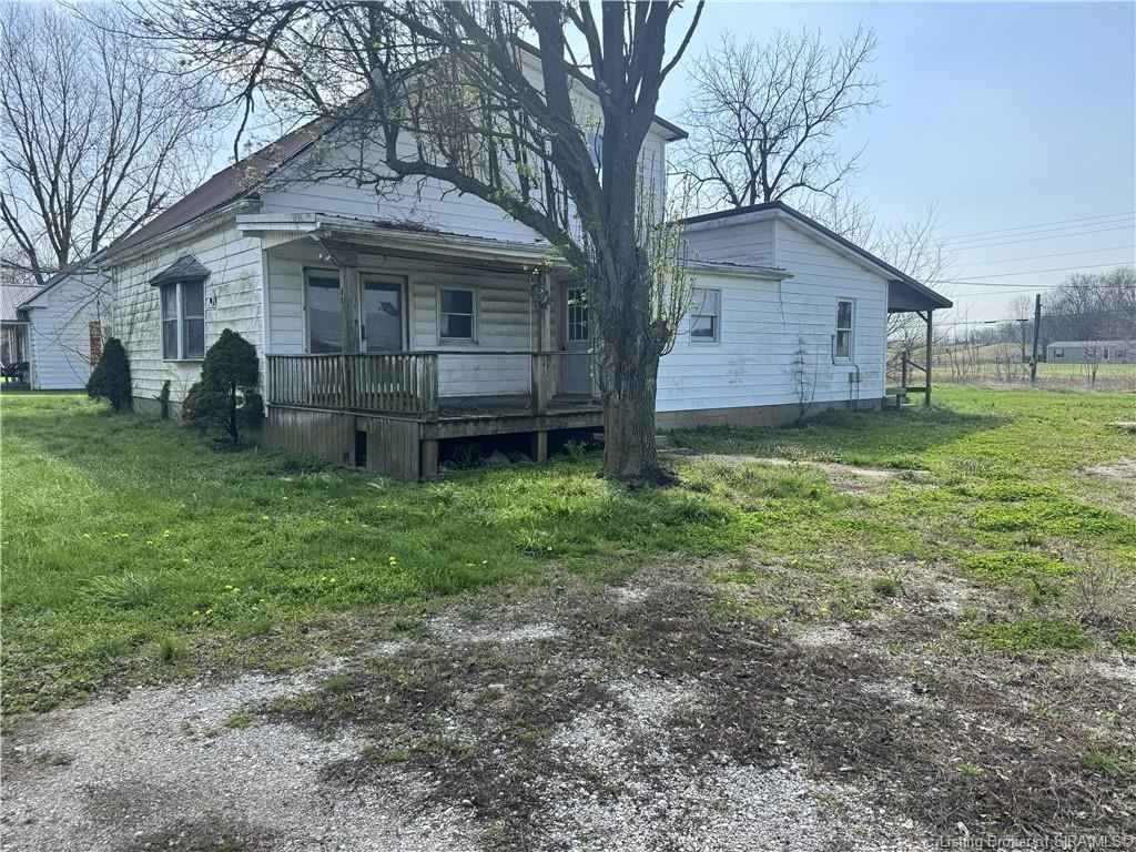 381 W Main St  