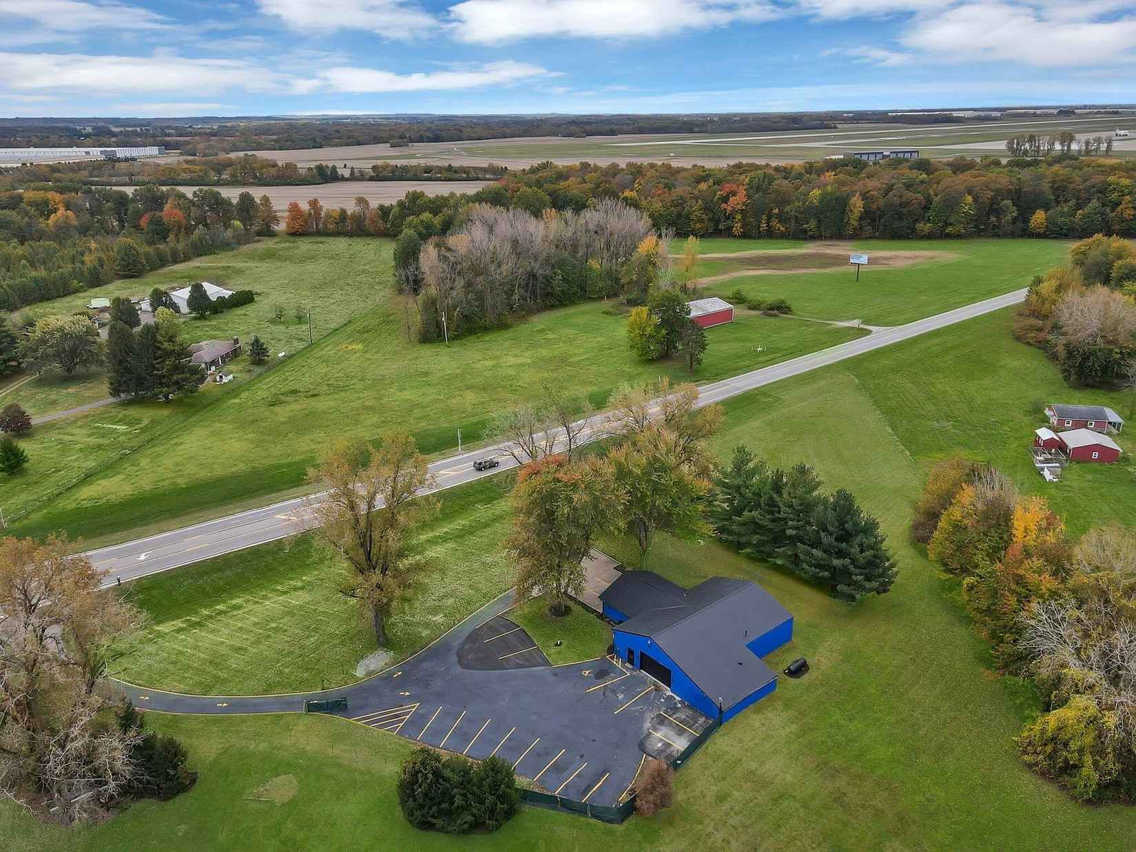 3310 London Groveport Rd  