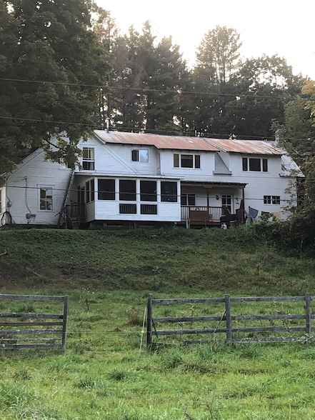 158 Macintosh Hl Rd  