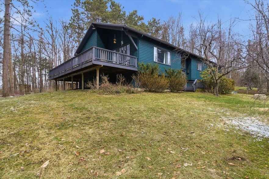 93 Russett Dr  