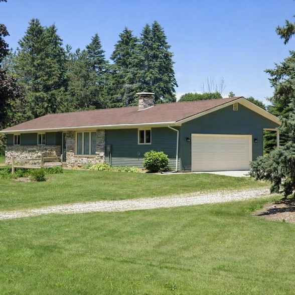 W2276 Ourtown Rd  