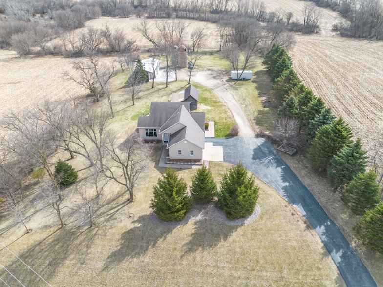 5232 County Hwy P  