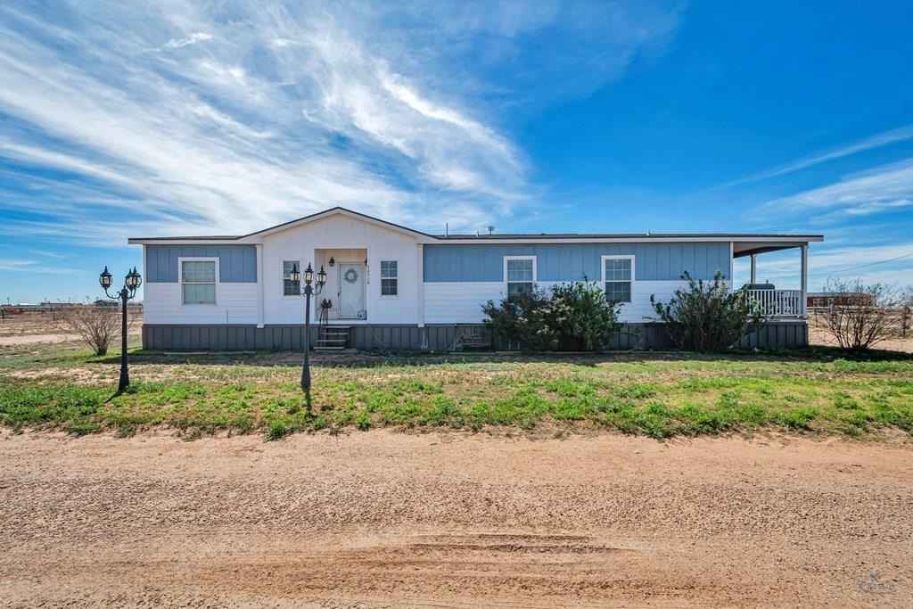 12518 E County Rd 81  