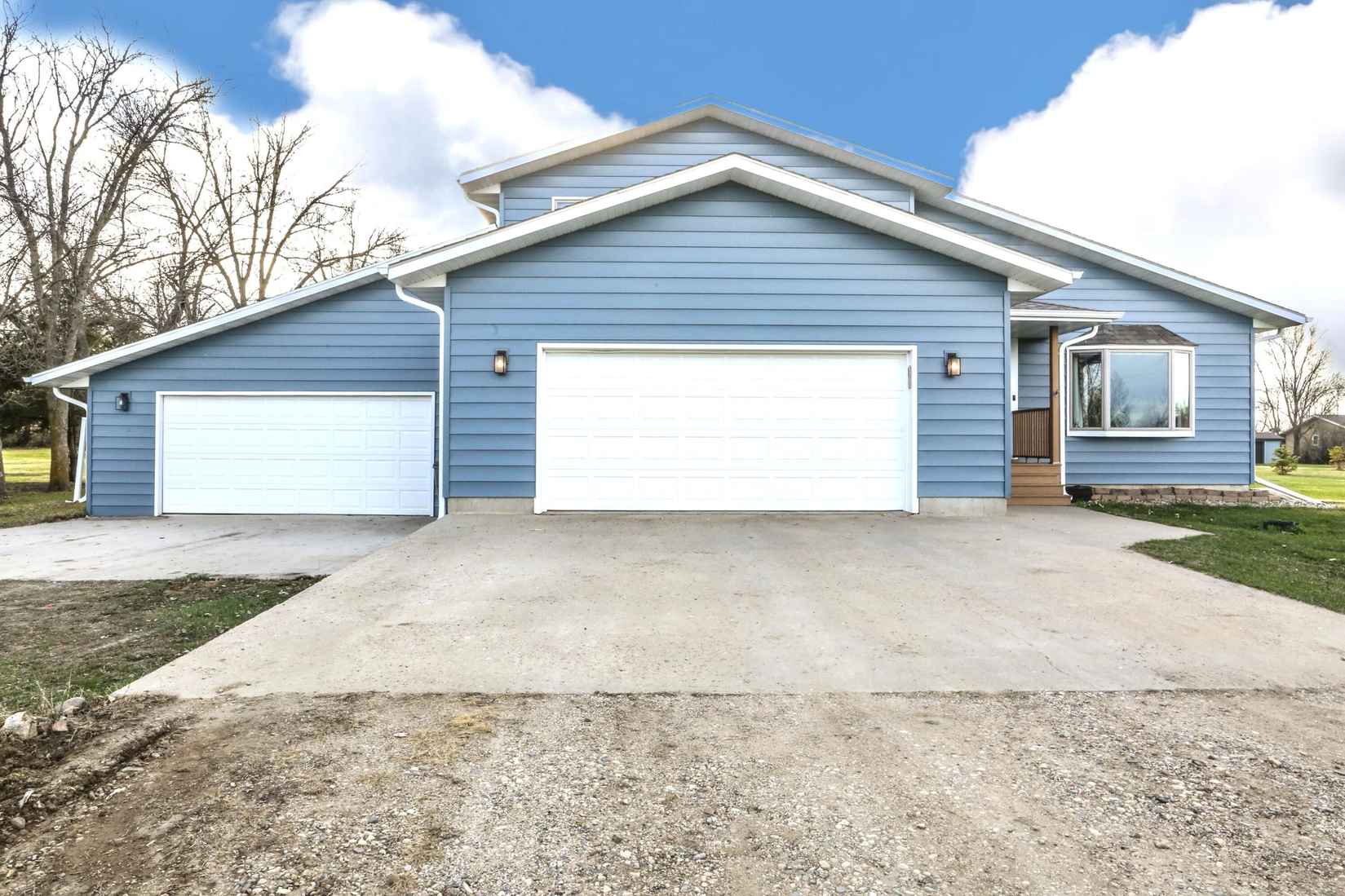 12881 W Pleasant Vly Dr  