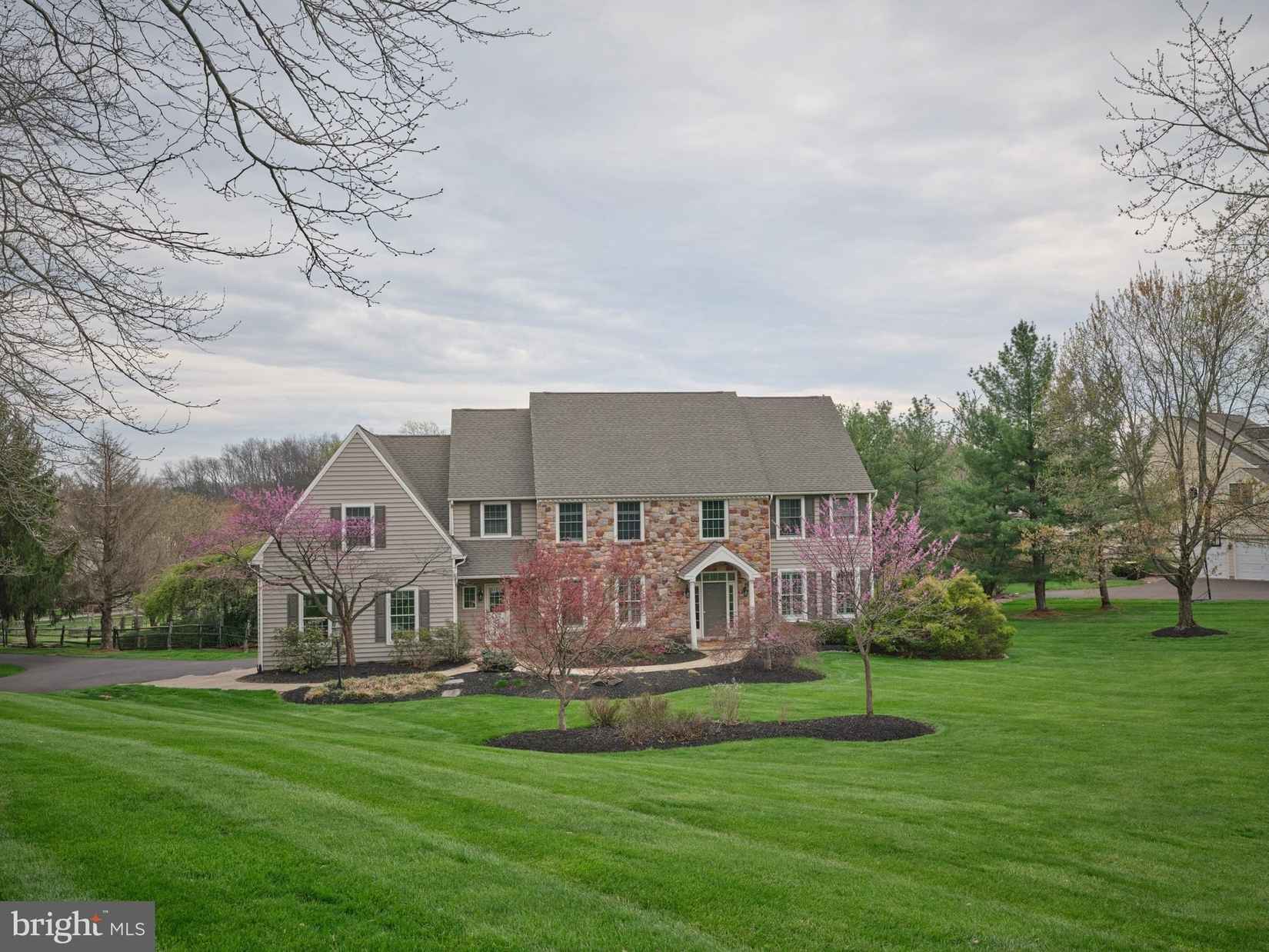 5455 McGinnis Ct  