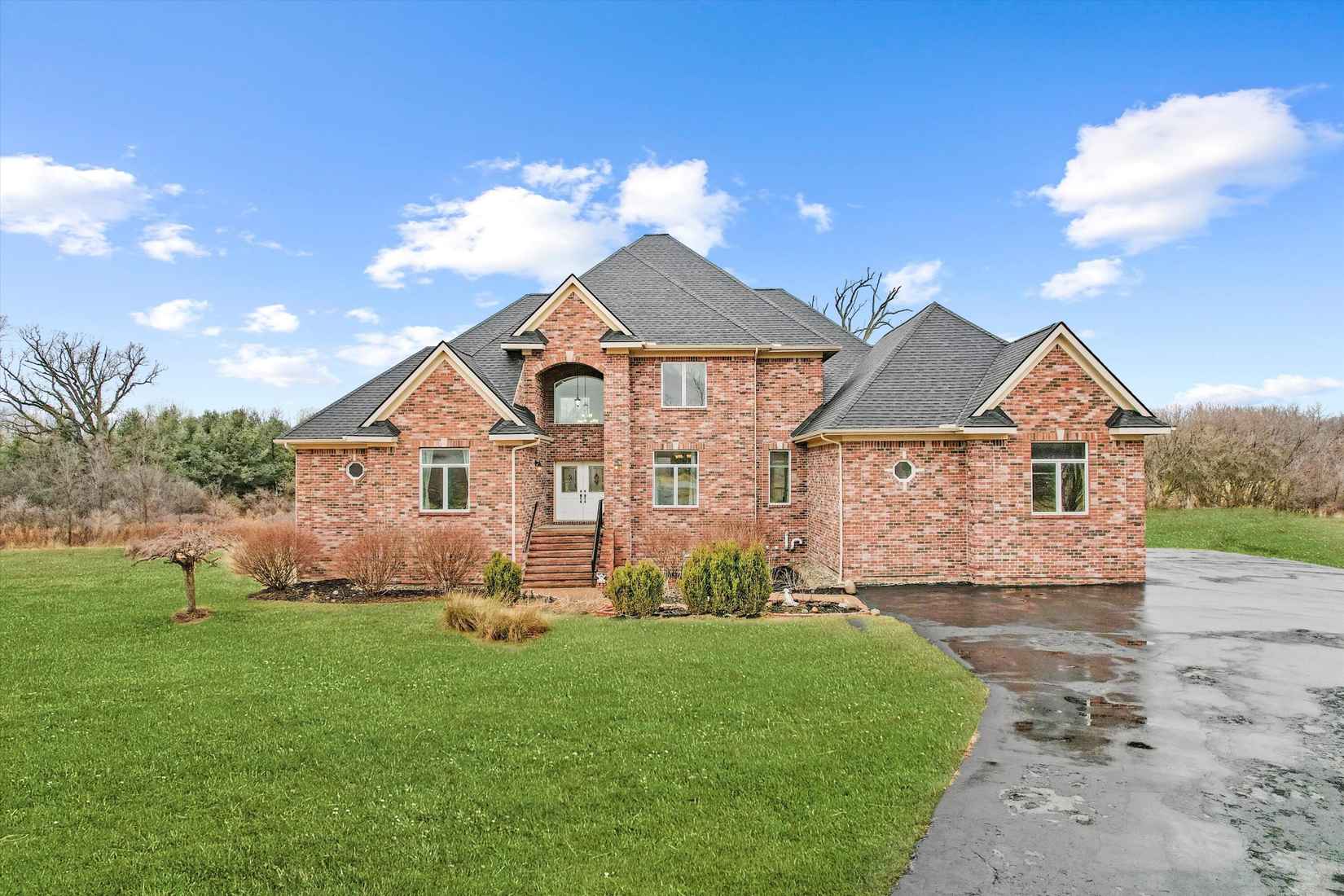 1770 Sandy Crk Ln  