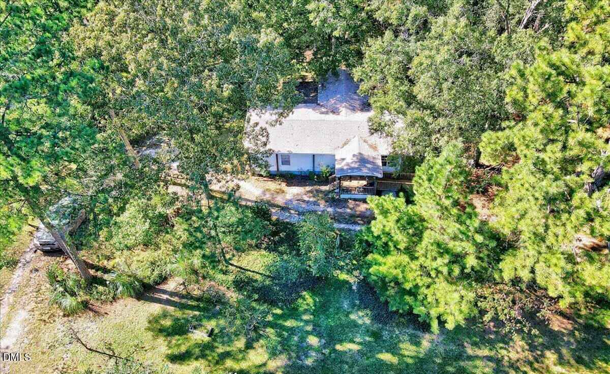 930 Old Halifax Rd  