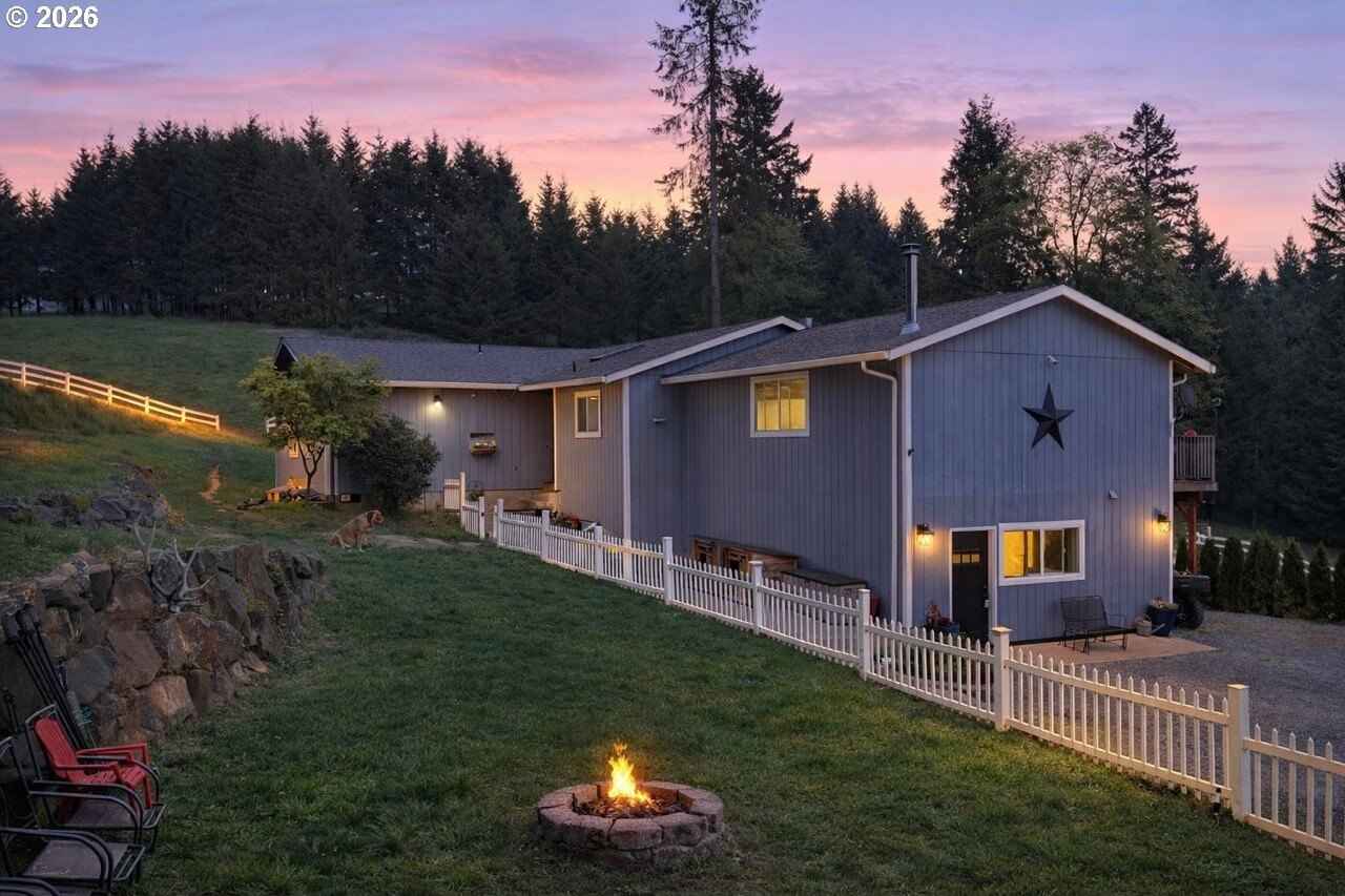21303 SW HELLS CANYON Rd  