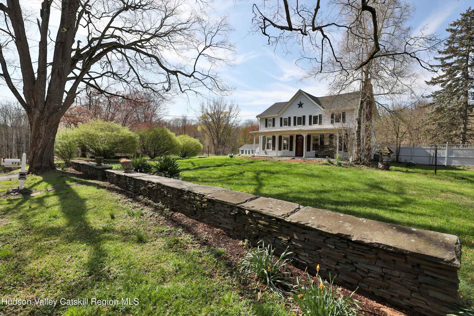 176 Williams Rd  
