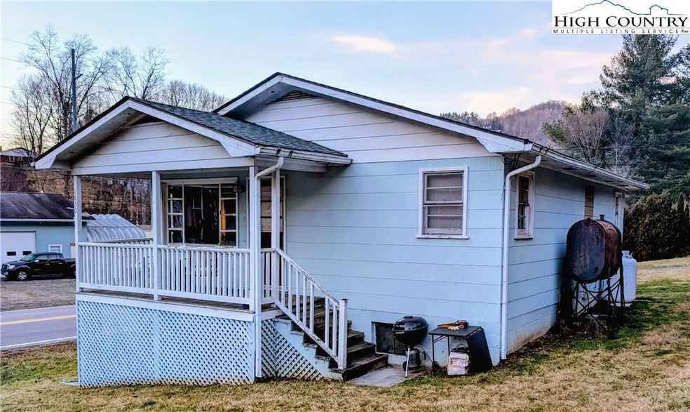 1630 N Carolina 194  