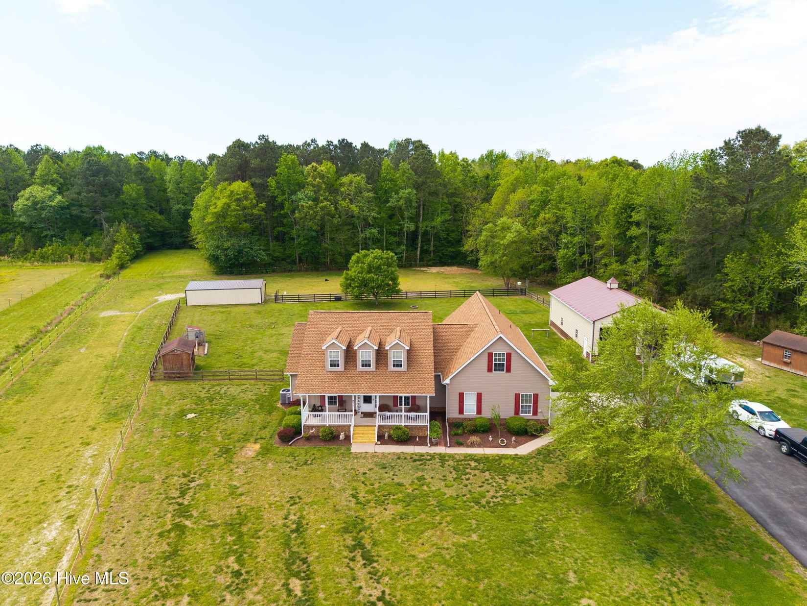 871 E Rdg Rd  