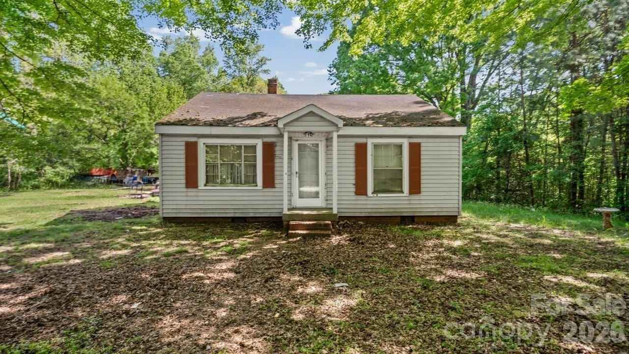 515 E Torbush Dr  